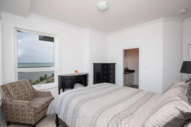 Additional property image - 101 Shoreview Pl Unit 608