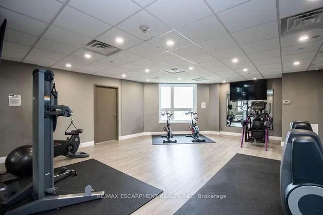 Additional property image - 101 Shoreview Pl Unit 608