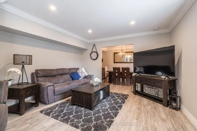 Additional property image - 16 Noble Kirk Dr