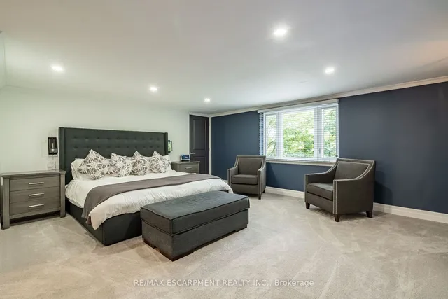 Additional property image - 16 Noble Kirk Dr