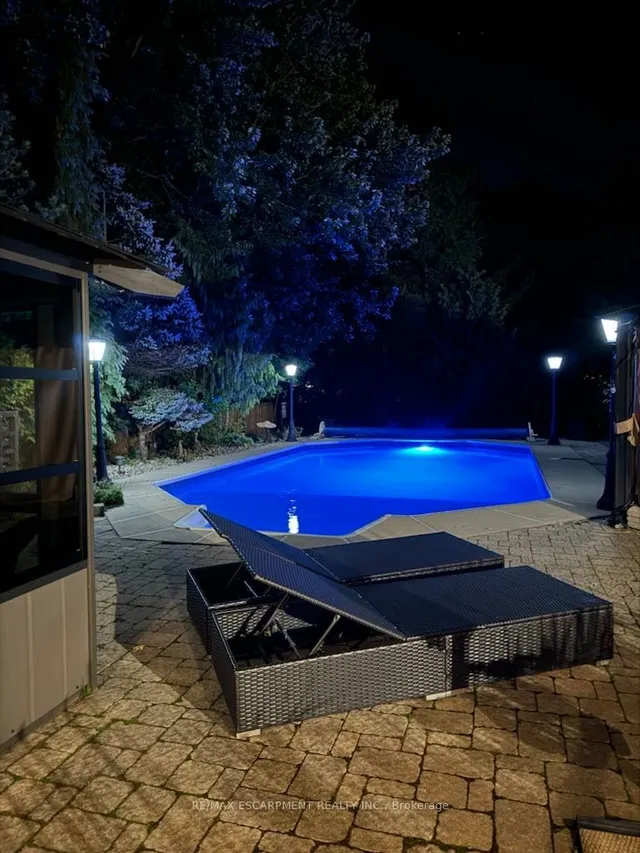 Additional property image - 16 Noble Kirk Dr