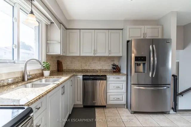 Additional property image - 59 REGENT Ave