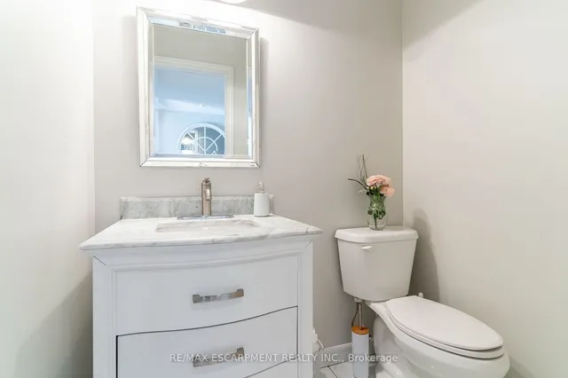 Additional property image - 59 REGENT Ave