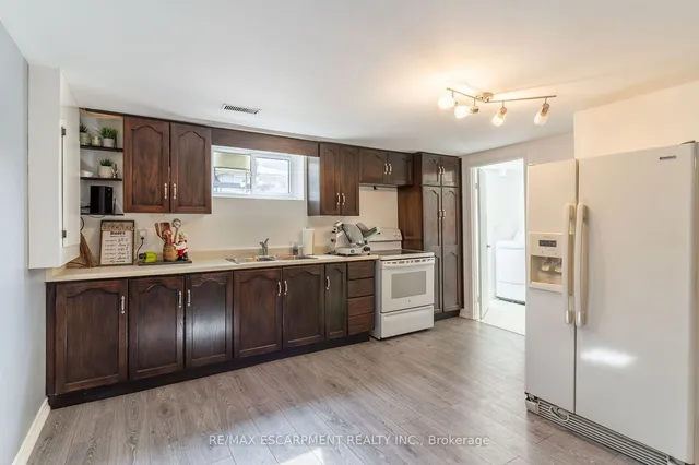 Additional property image - 59 REGENT Ave
