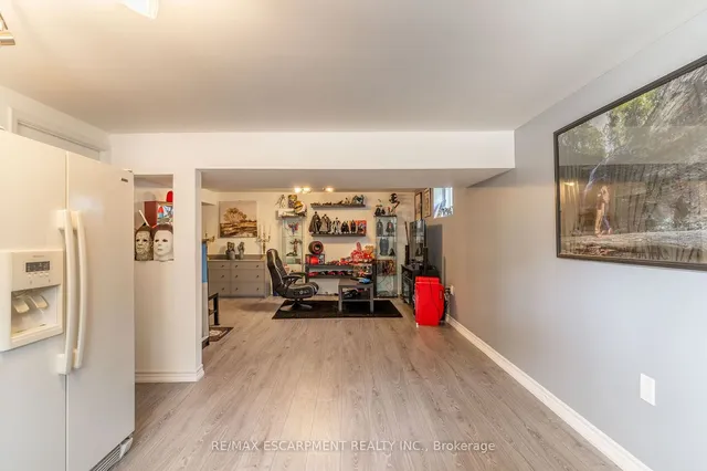 Additional property image - 59 REGENT Ave