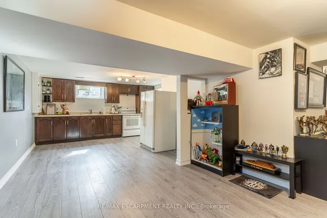 Additional property image - 59 REGENT Ave