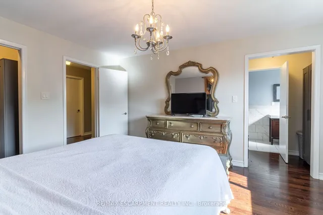 Additional property image - 59 REGENT Ave