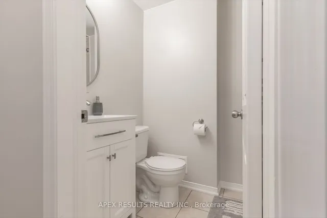 Additional property image - 23 Woodman Dr Unit 3