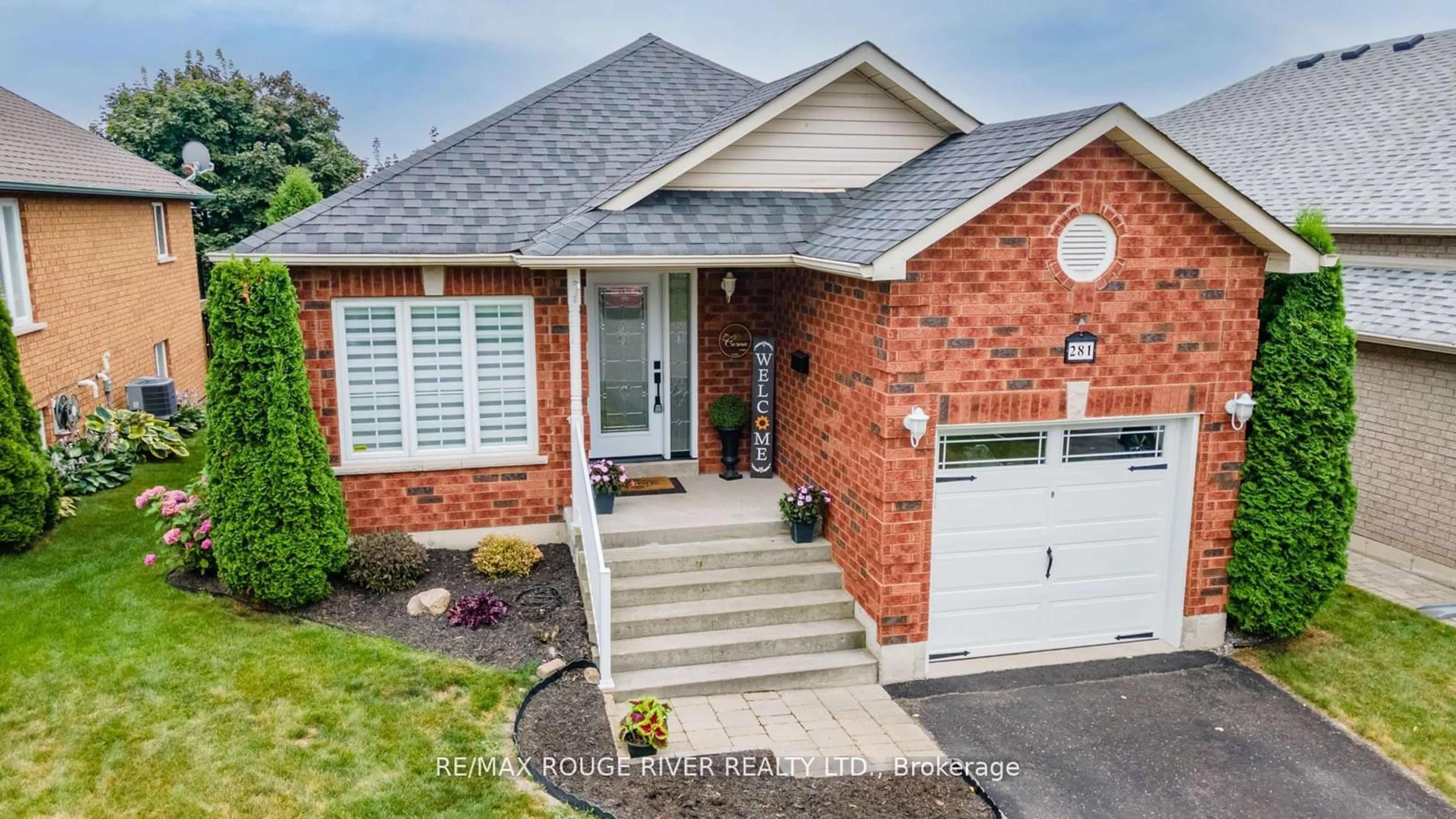 Home with brick exterior material for 281 Rockingham Crt, Cobourg Ontario K9A 5W3