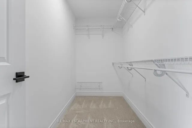 Additional property image - 33 Hampshire Pl