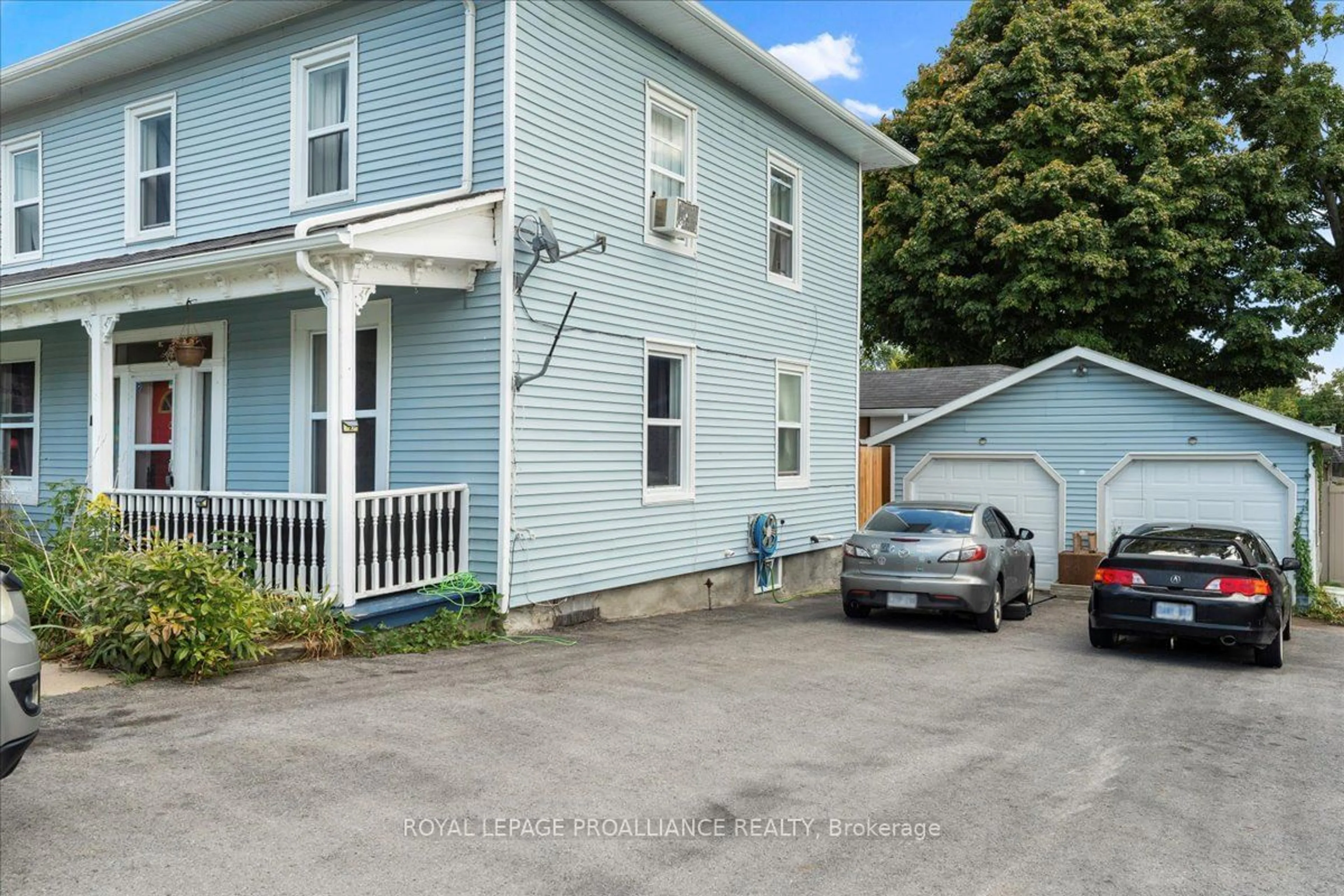 Frontside or backside of a home, the street view for 141 Main St, Brighton Ontario K0K 1H0