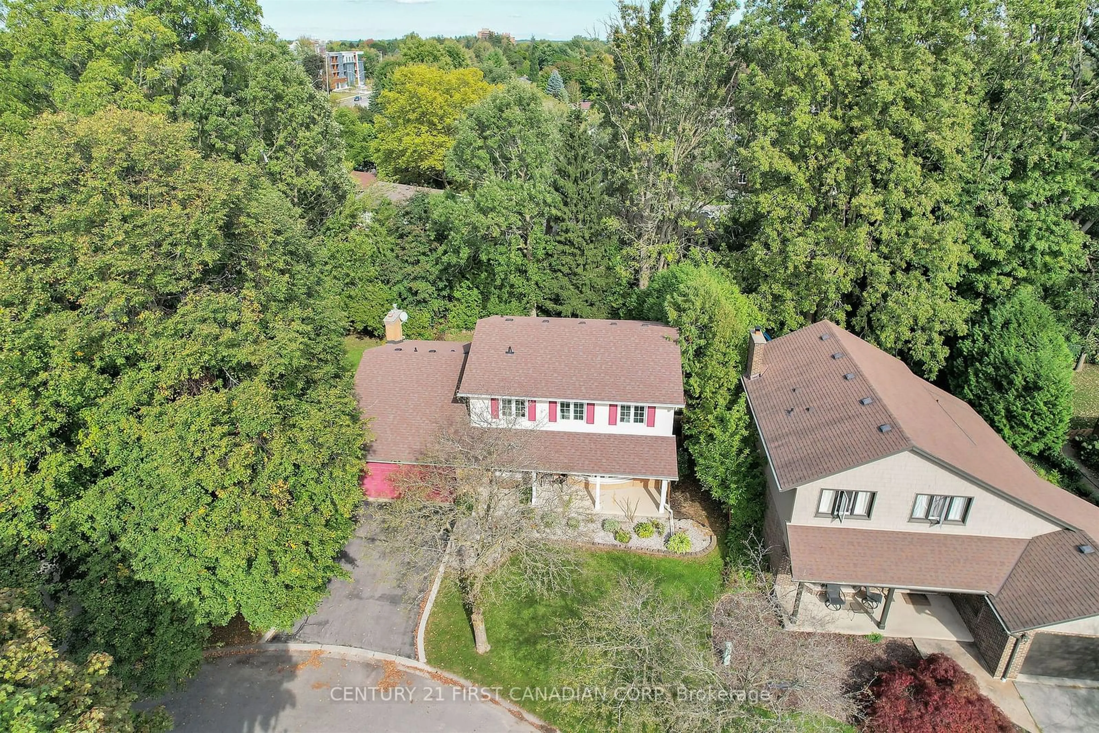 Frontside or backside of a home for 43 Camden Pl, London Ontario N5X 2K5