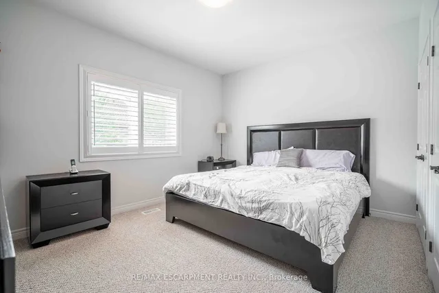 Additional property image - 8 Hillgartner Lane