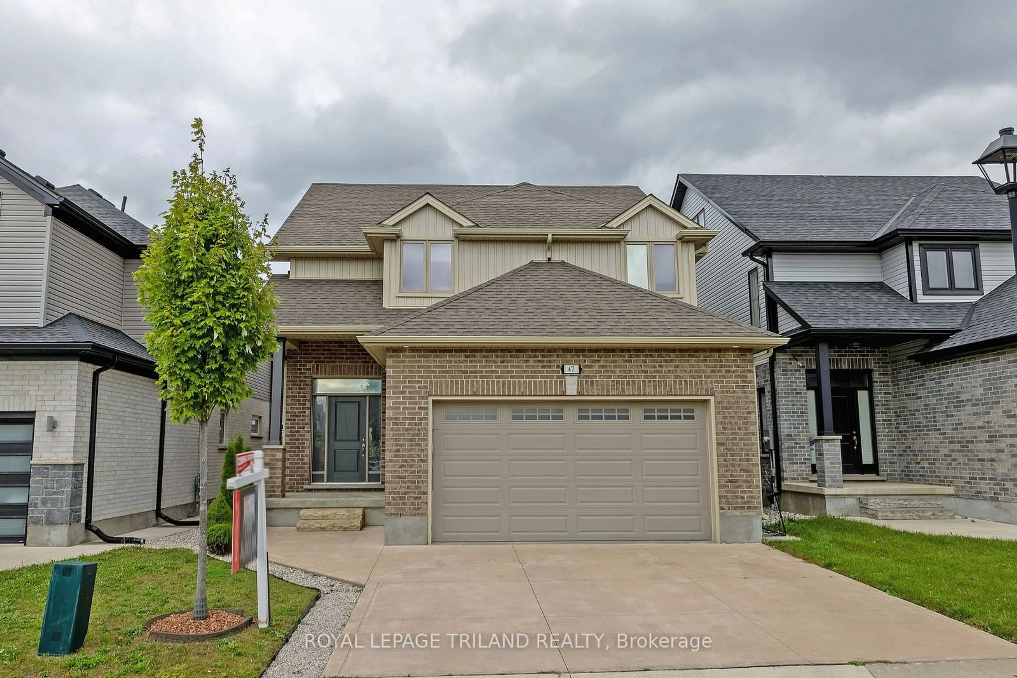 Frontside or backside of a home for 3560 Singleton Ave #47, London Ontario N6L 0C9