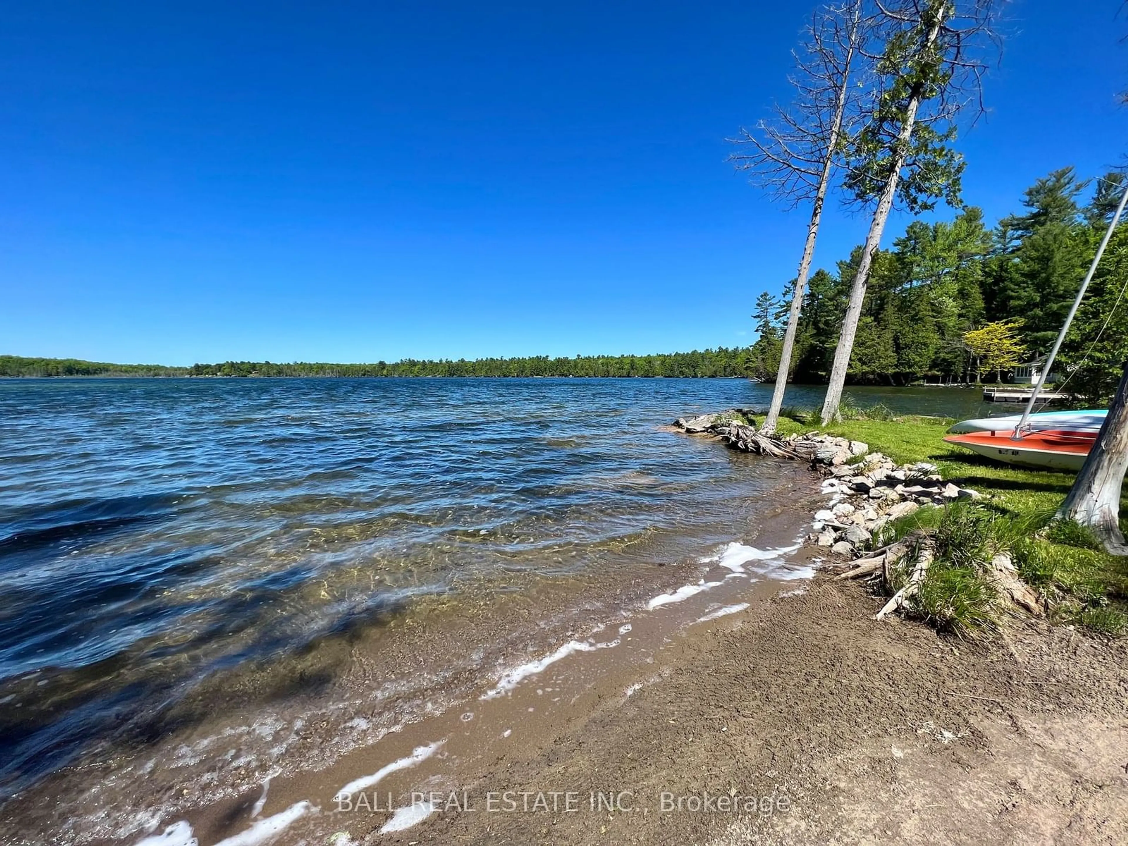 Patio, lake for 154 JULIAN LAKE Rd, North Kawartha Ontario K0L 3E0