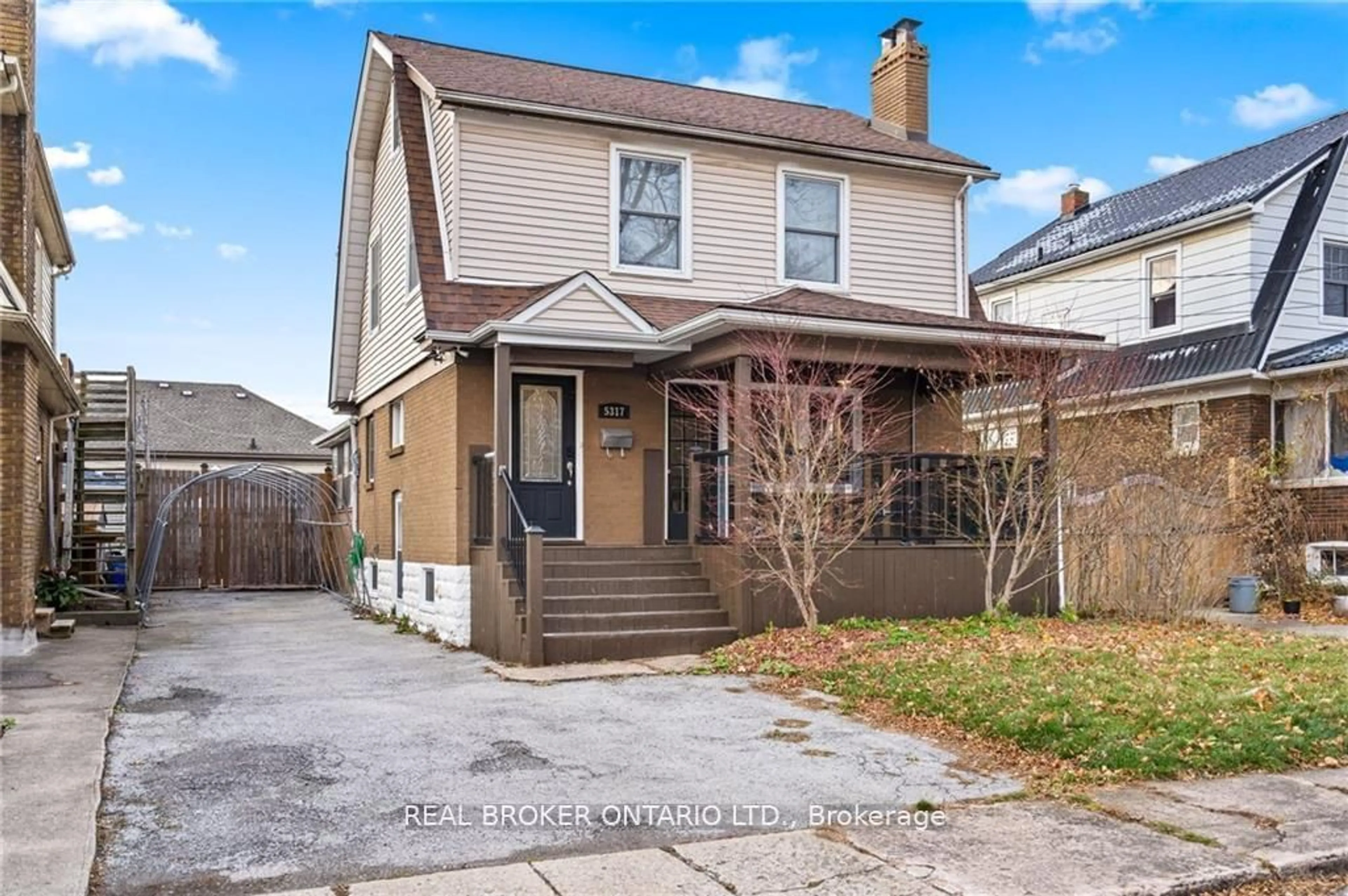 Unknown for 5317 Third Ave, Niagara Falls Ontario L2E 4M6