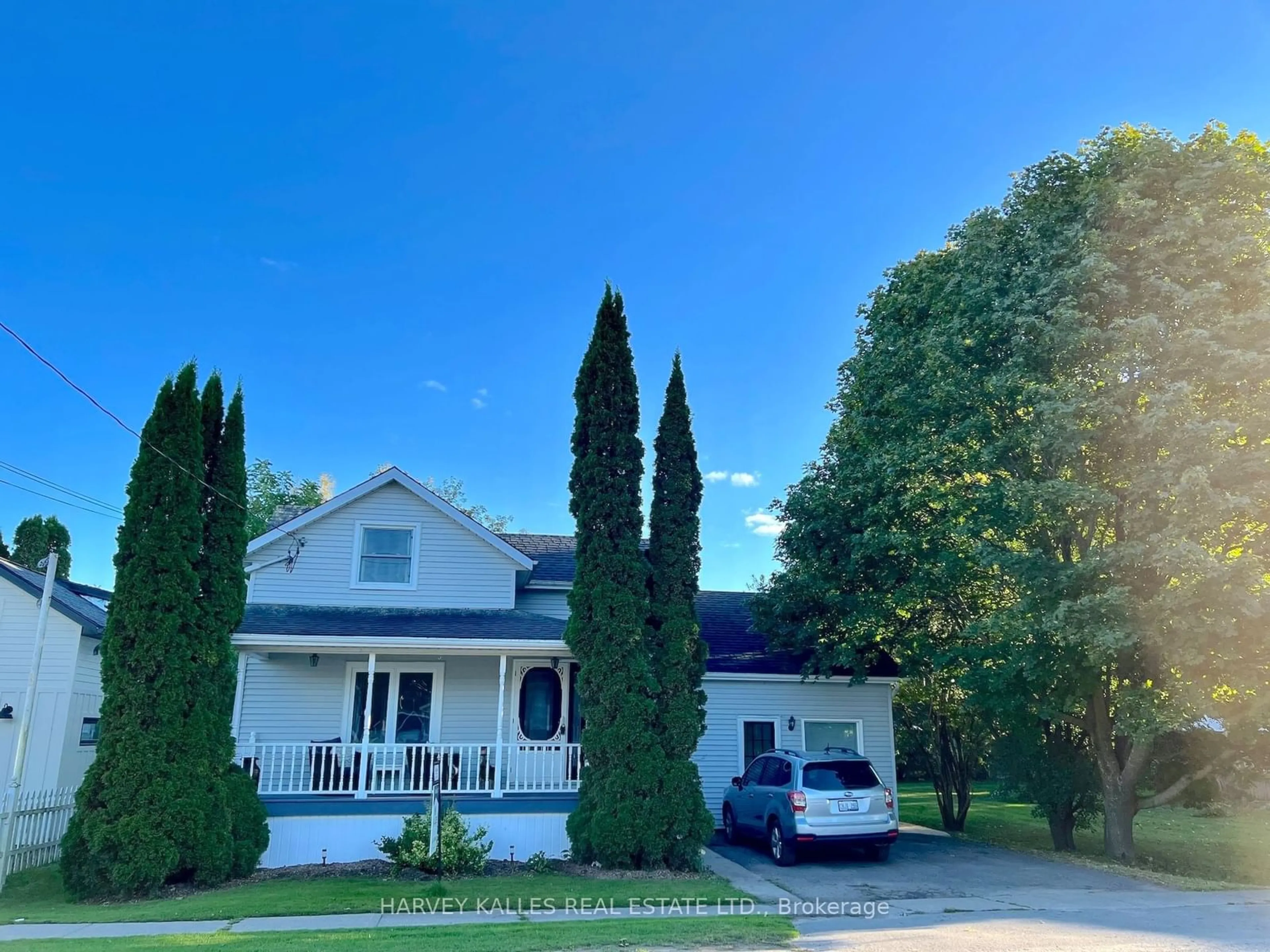 Frontside or backside of a home for 287 Niles St, Prince Edward County Ontario K0K 3L0