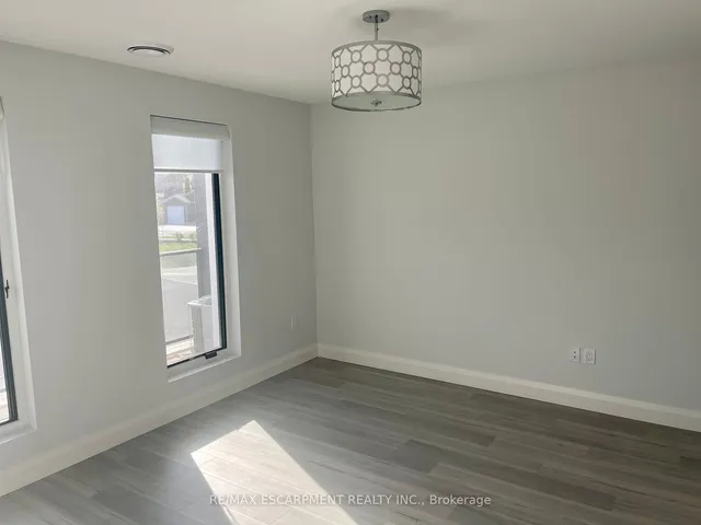Additional property image - 5 Wake Robin Dr Unit 210