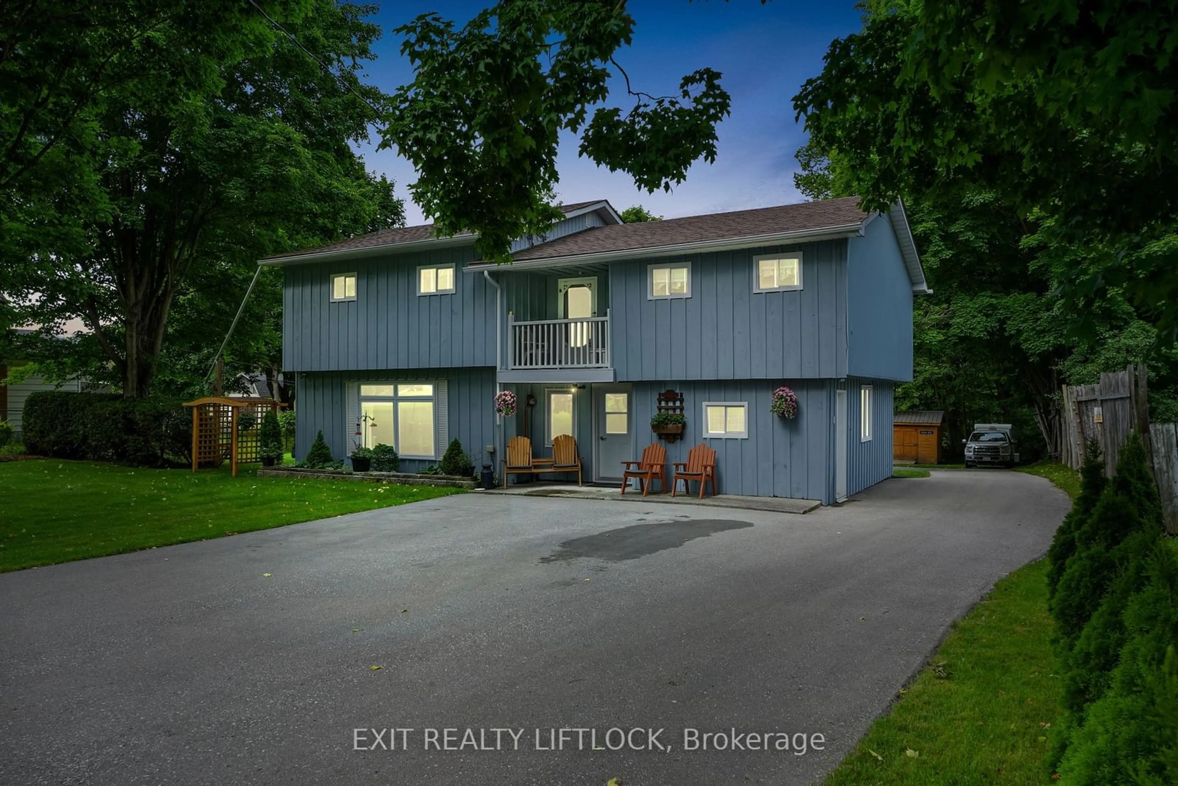 Frontside or backside of a home, cottage for 3292 Burnham St, Cobourg Ontario K9A 4J7