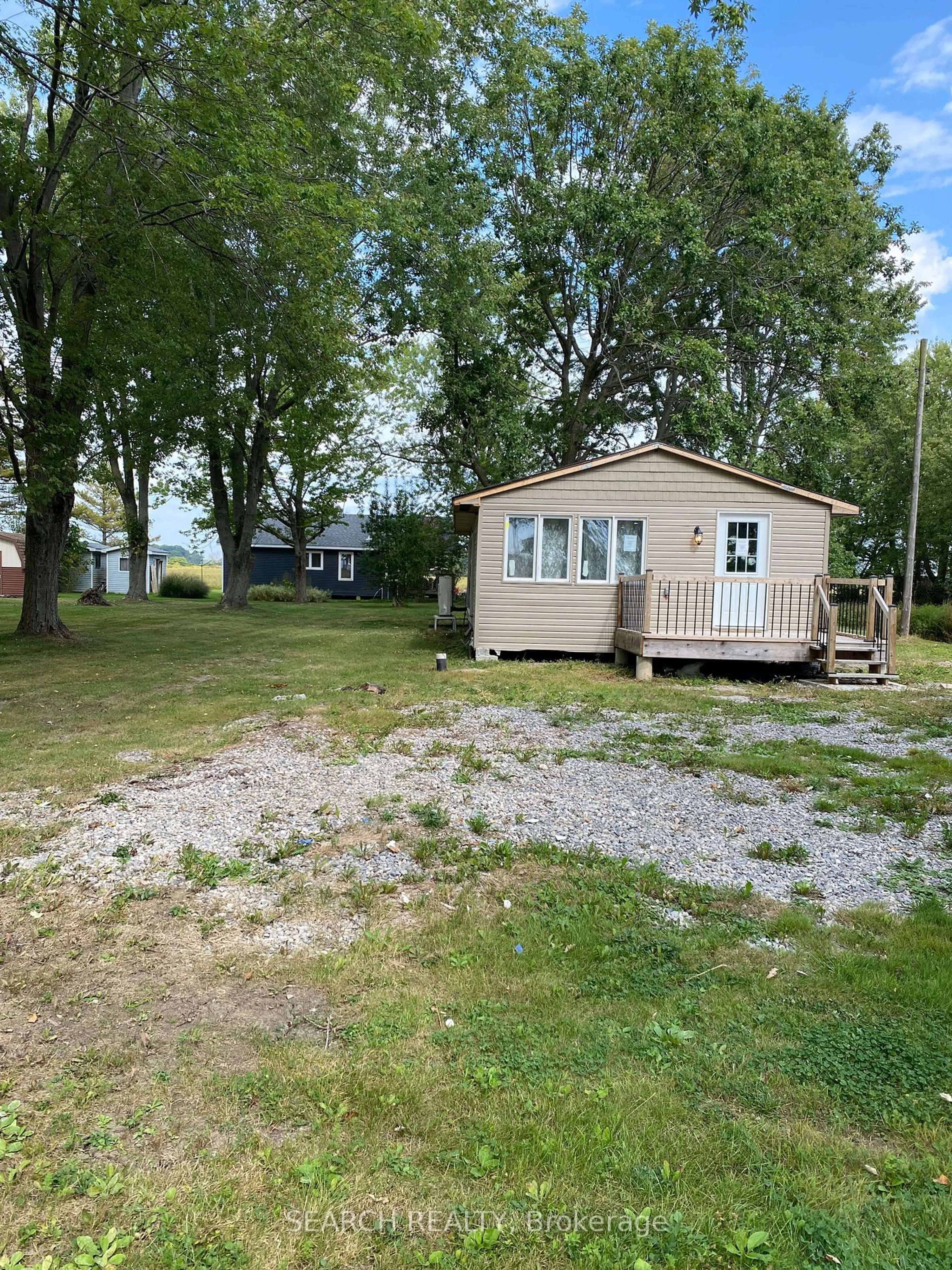 Shed for 28 Derner Line, Haldimand Ontario N0A 1K0