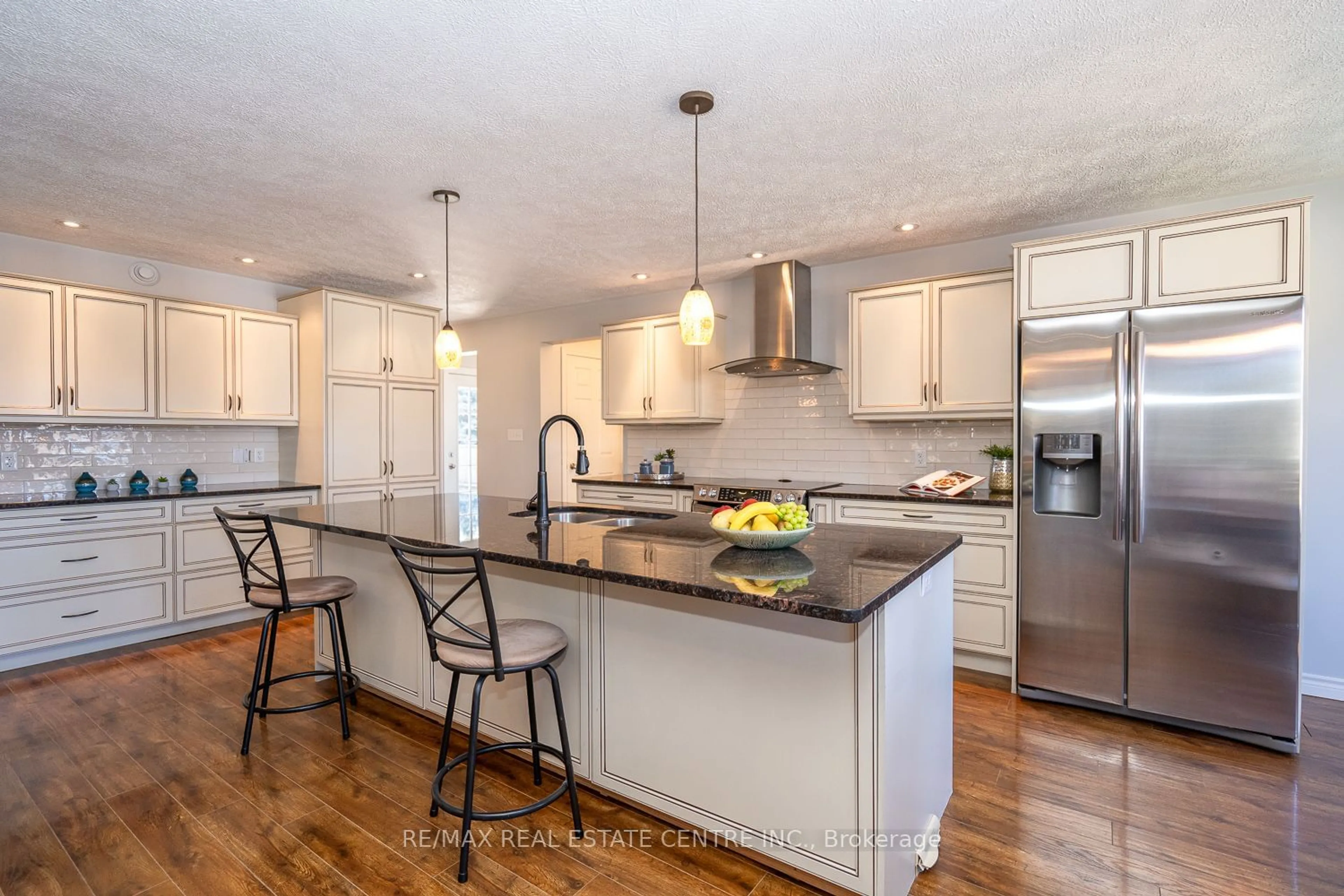 Open concept kitchen for 405 Minnie St, North Huron Ontario N0G 2W0