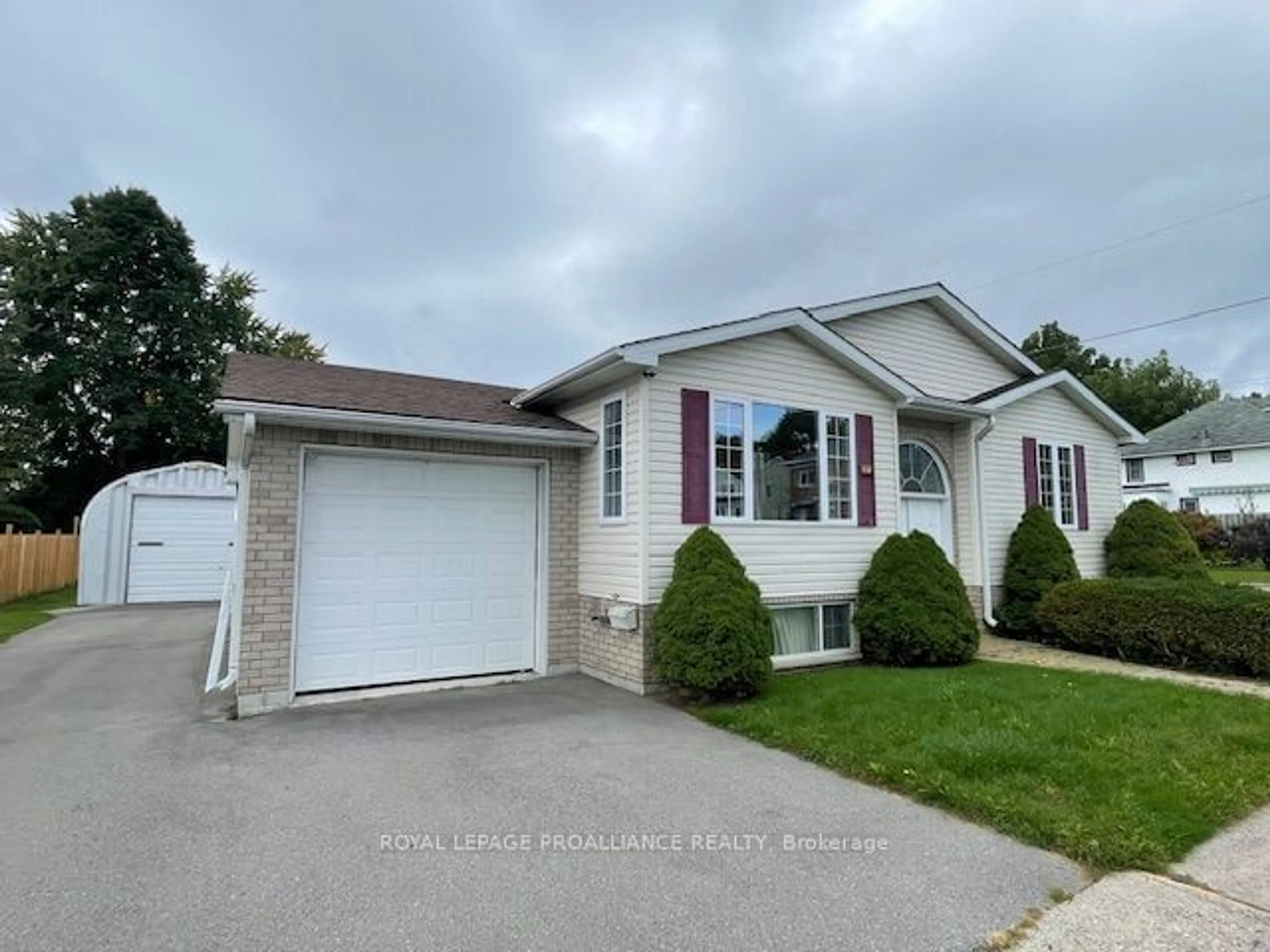 Frontside or backside of a home for 61 Wilkins St, Quinte West Ontario K8V 3M6