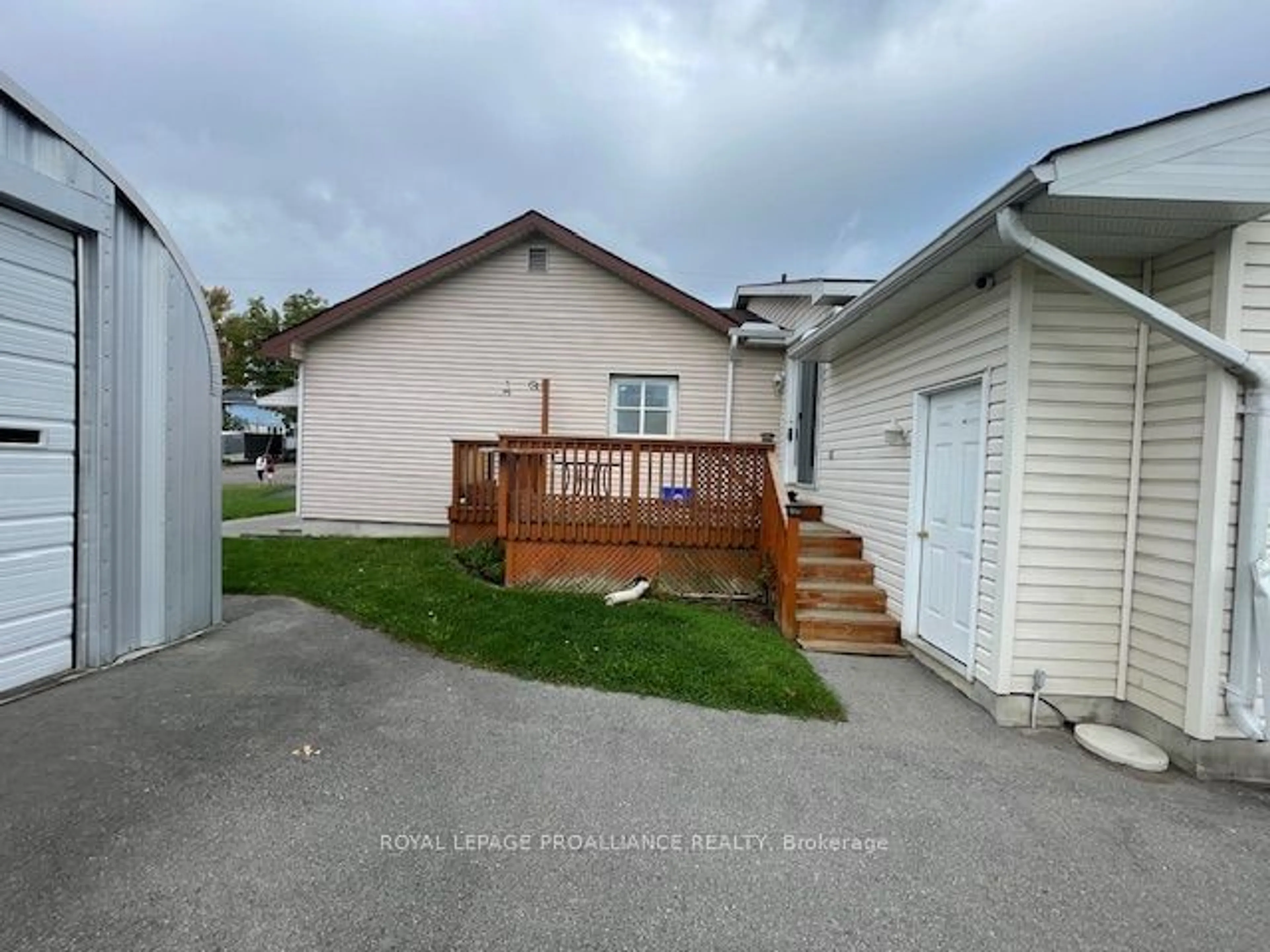 Frontside or backside of a home for 61 Wilkins St, Quinte West Ontario K8V 3M6