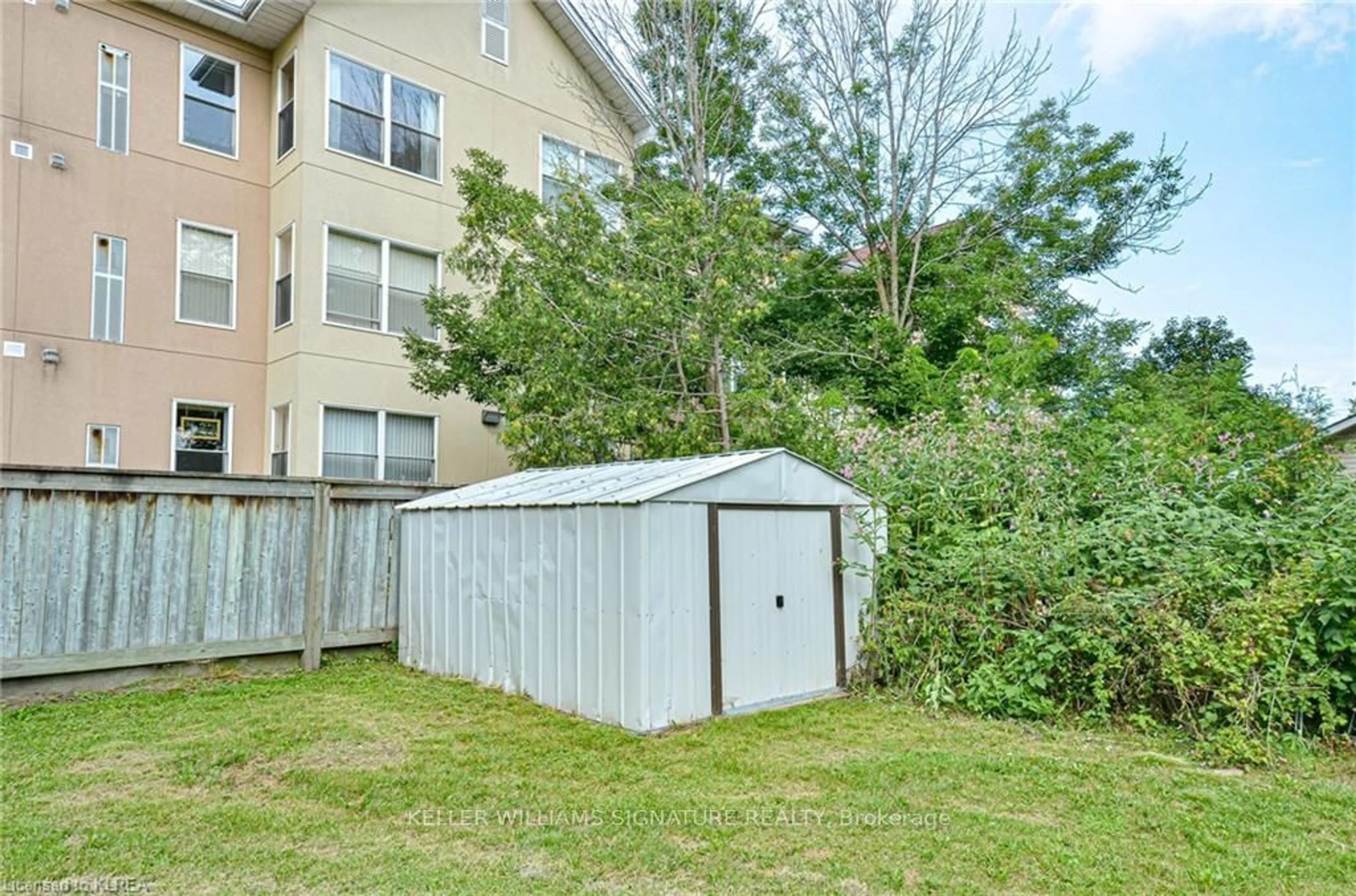 Shed for 9 Simcoe St, Kawartha Lakes Ontario K9V 2G2