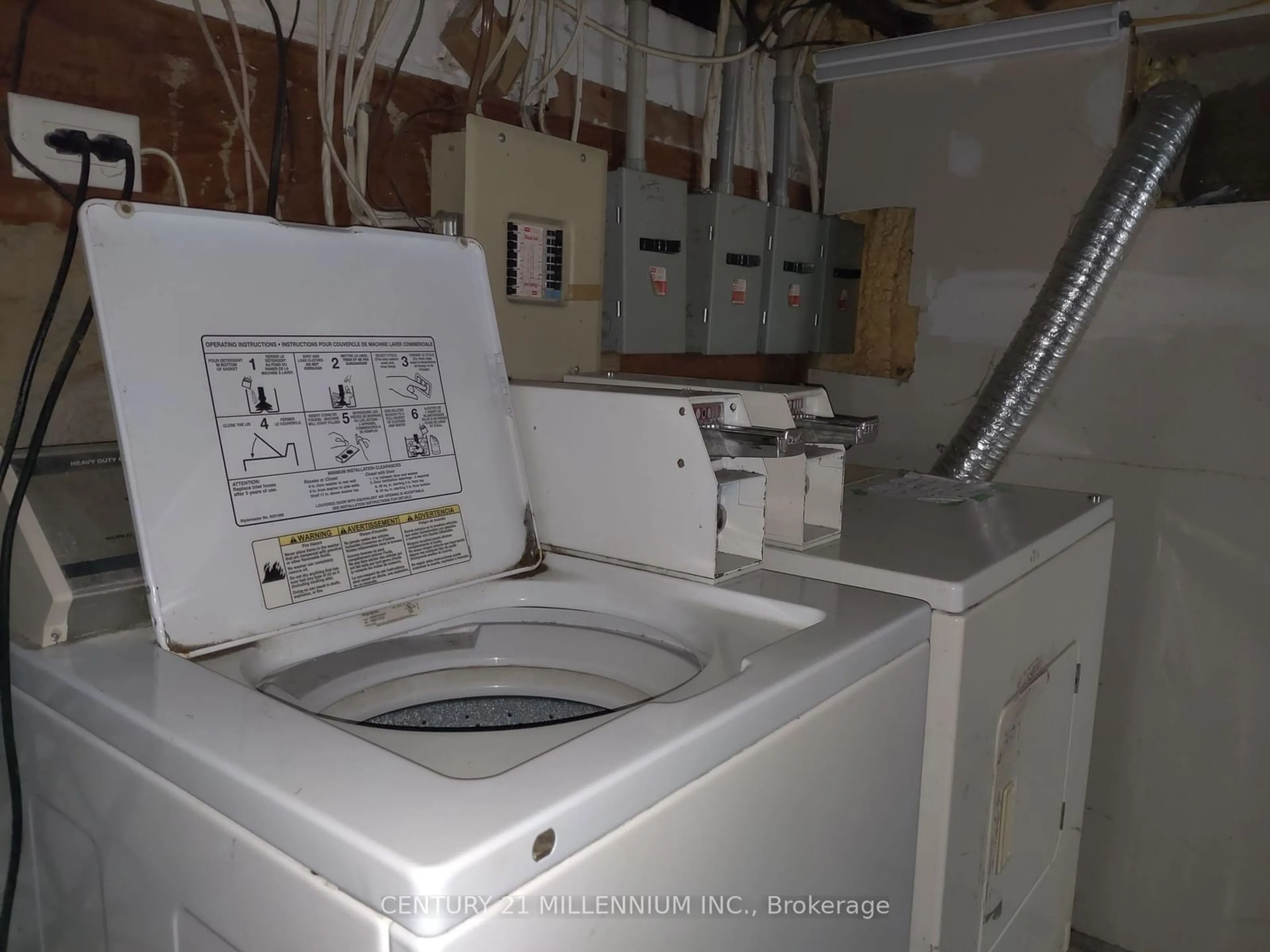 Washer and dryer for 184 Simcoe St, London Ontario N6B 1H9