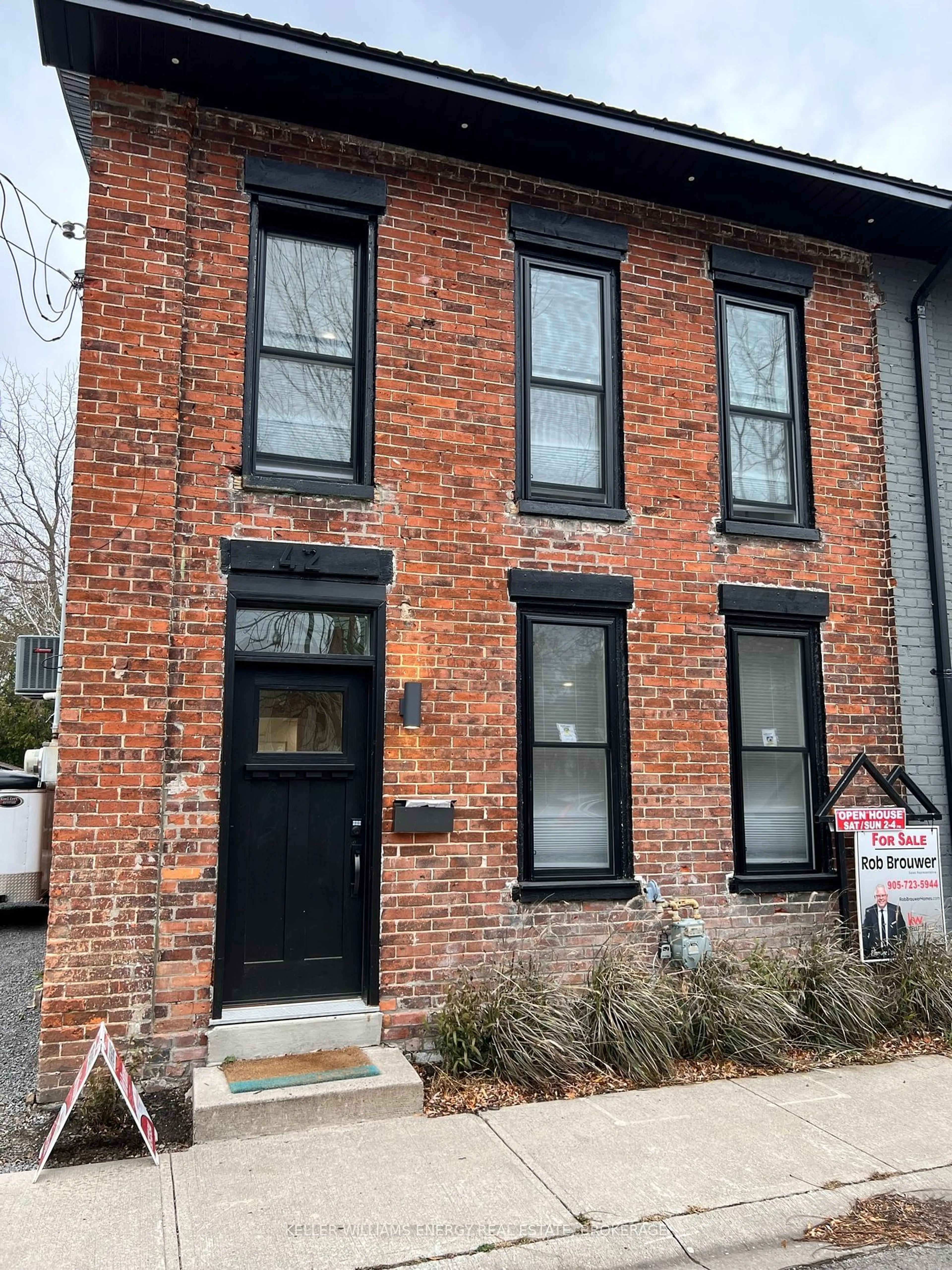 Home with brick exterior material for 42 Margaret St, Port Hope Ontario L1A 1Y3