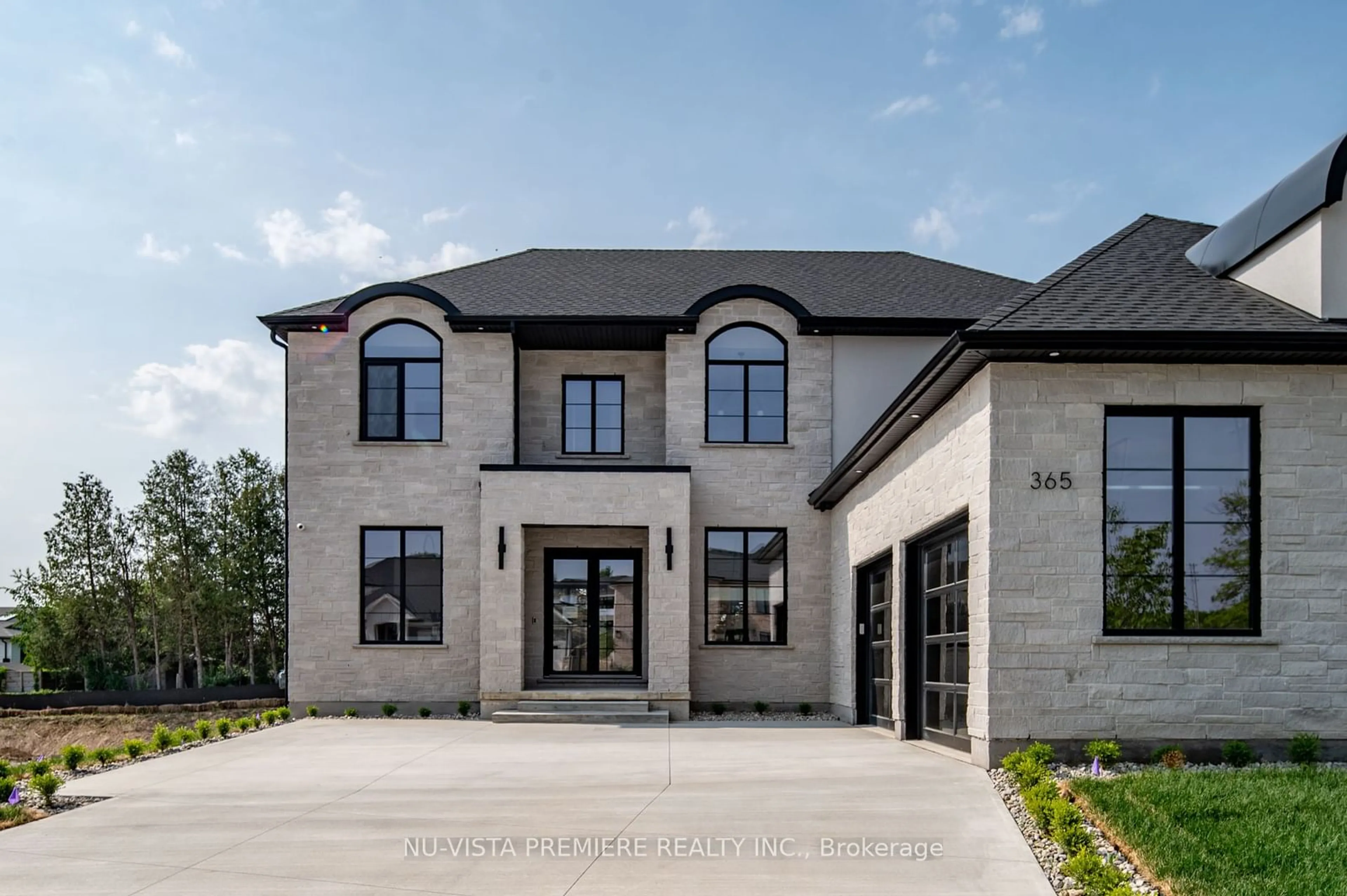 Home with brick exterior material for 365 MANHATTAN Dr, London Ontario N6K 0L5