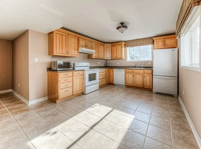 Additional property image - 43 Frey Cres