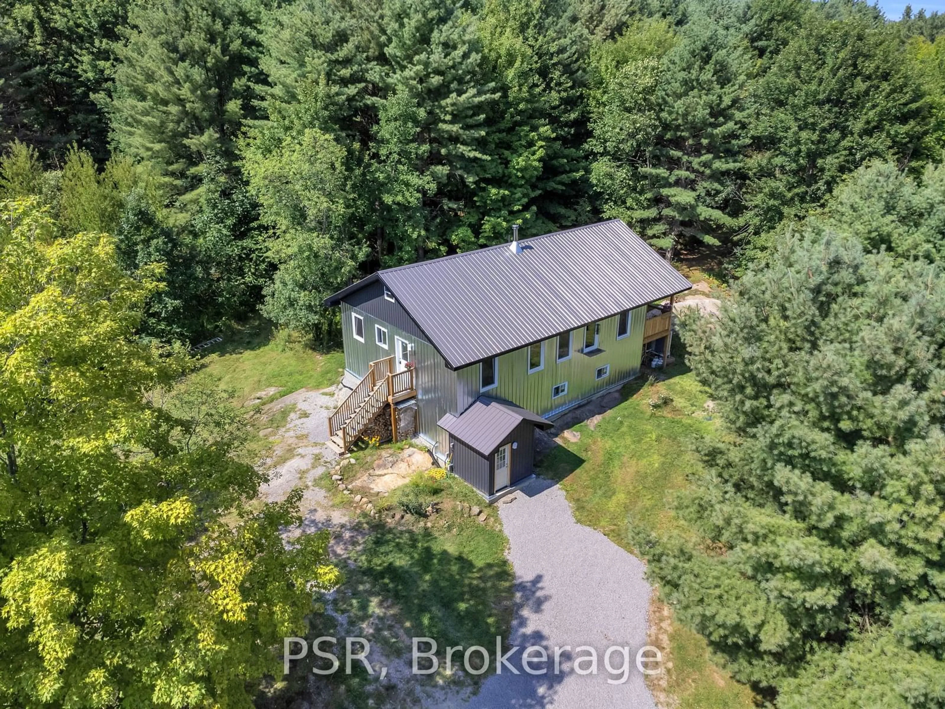 Frontside or backside of a home, cottage for 1184 Graham Rd, Gravenhurst Ontario P0E 1N0