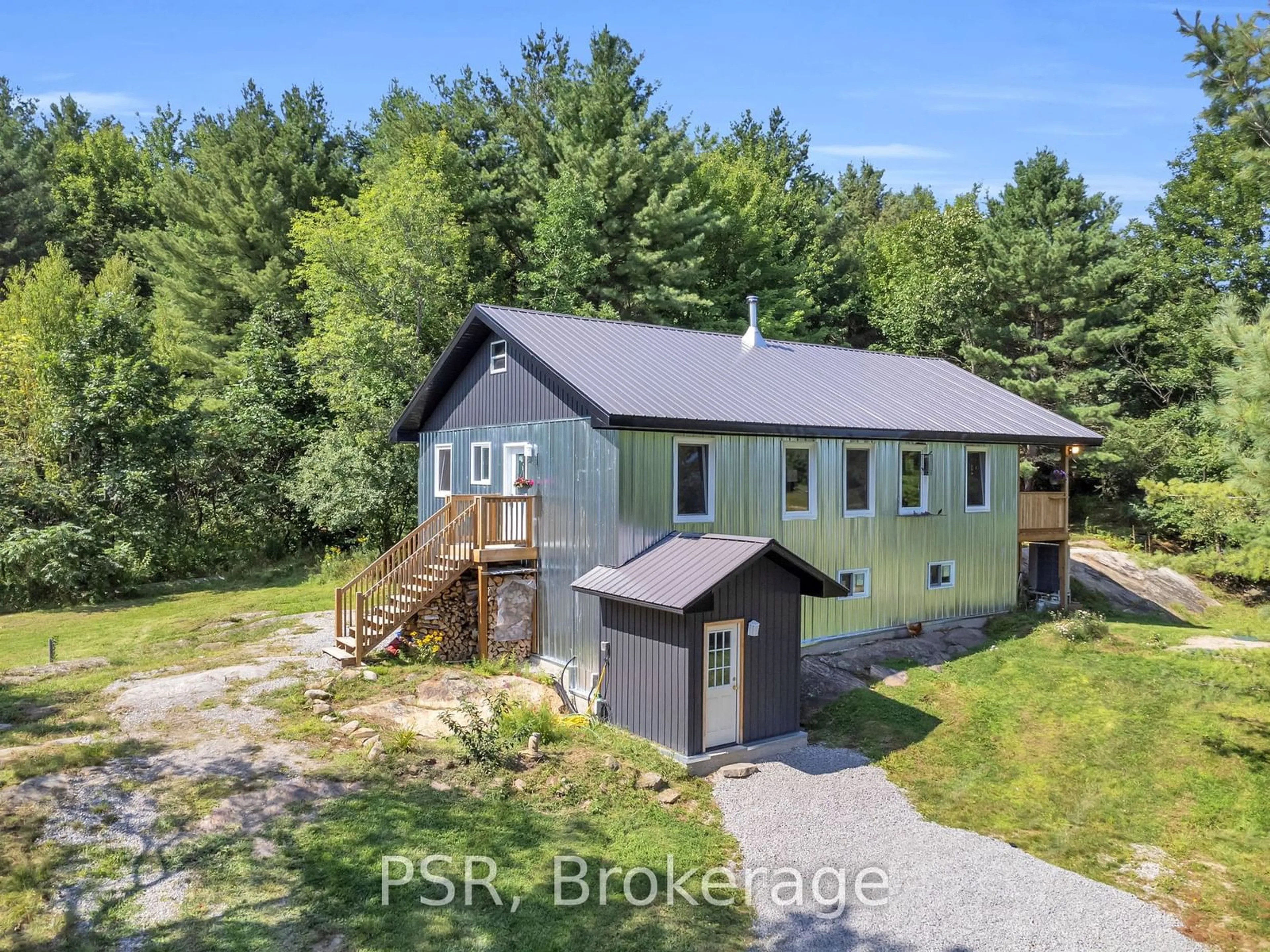 Frontside or backside of a home, cottage for 1184 Graham Rd, Gravenhurst Ontario P0E 1N0