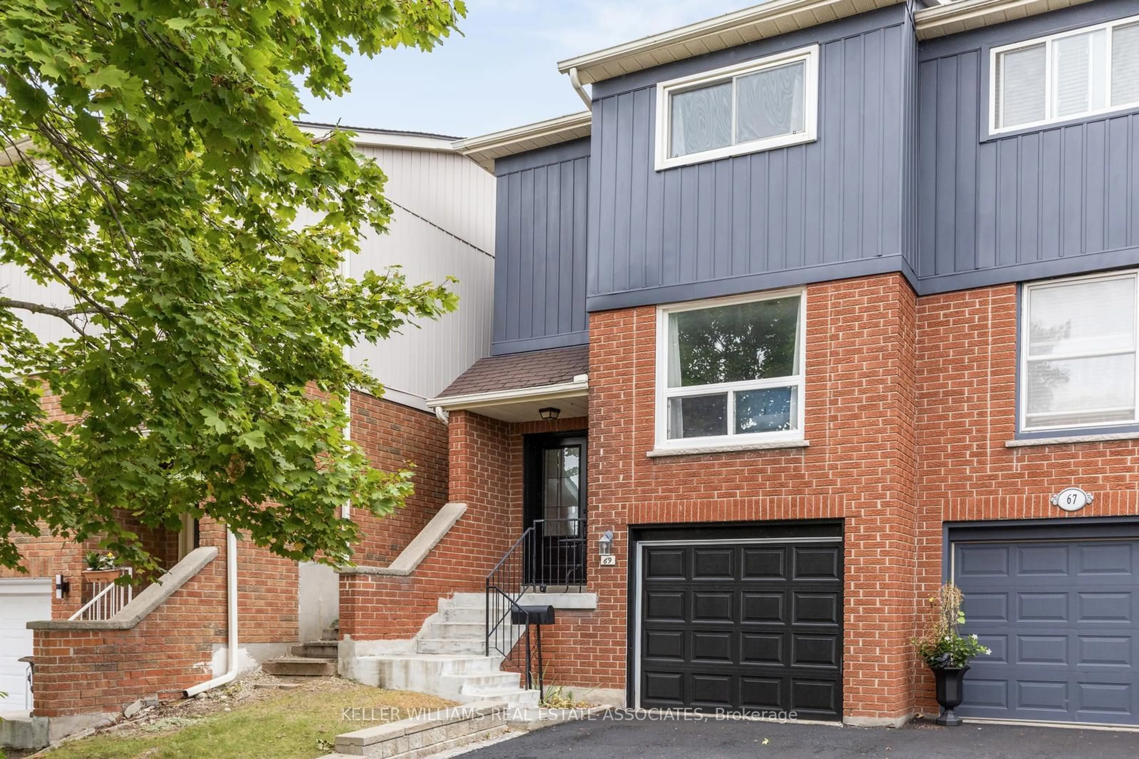 Home with brick exterior material for 69 Dovercliffe Rd, Guelph Ontario N1G 3A5