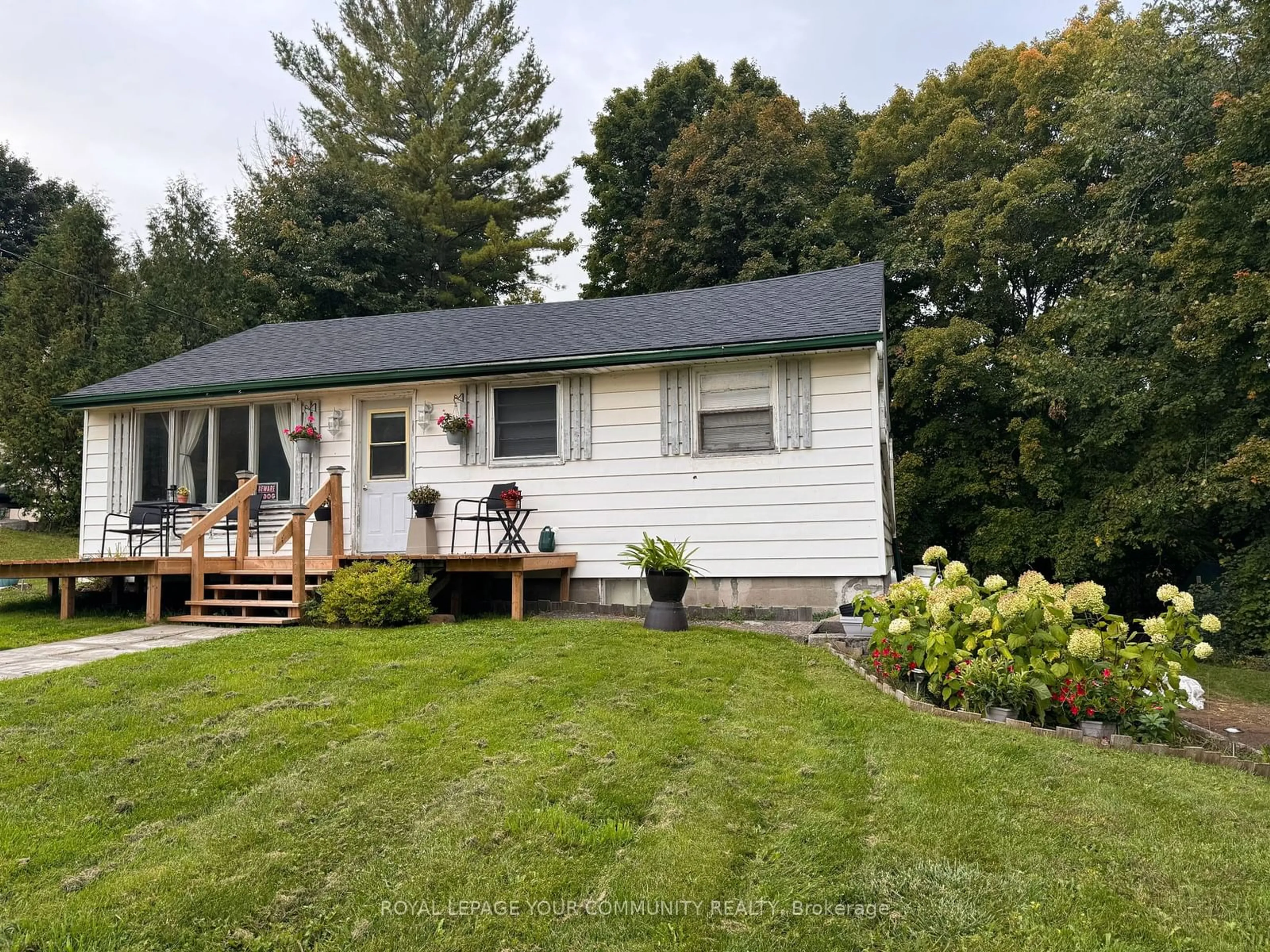 Frontside or backside of a home, cottage for 535 County 121 Rd, Kawartha Lakes Ontario K0M 1N0