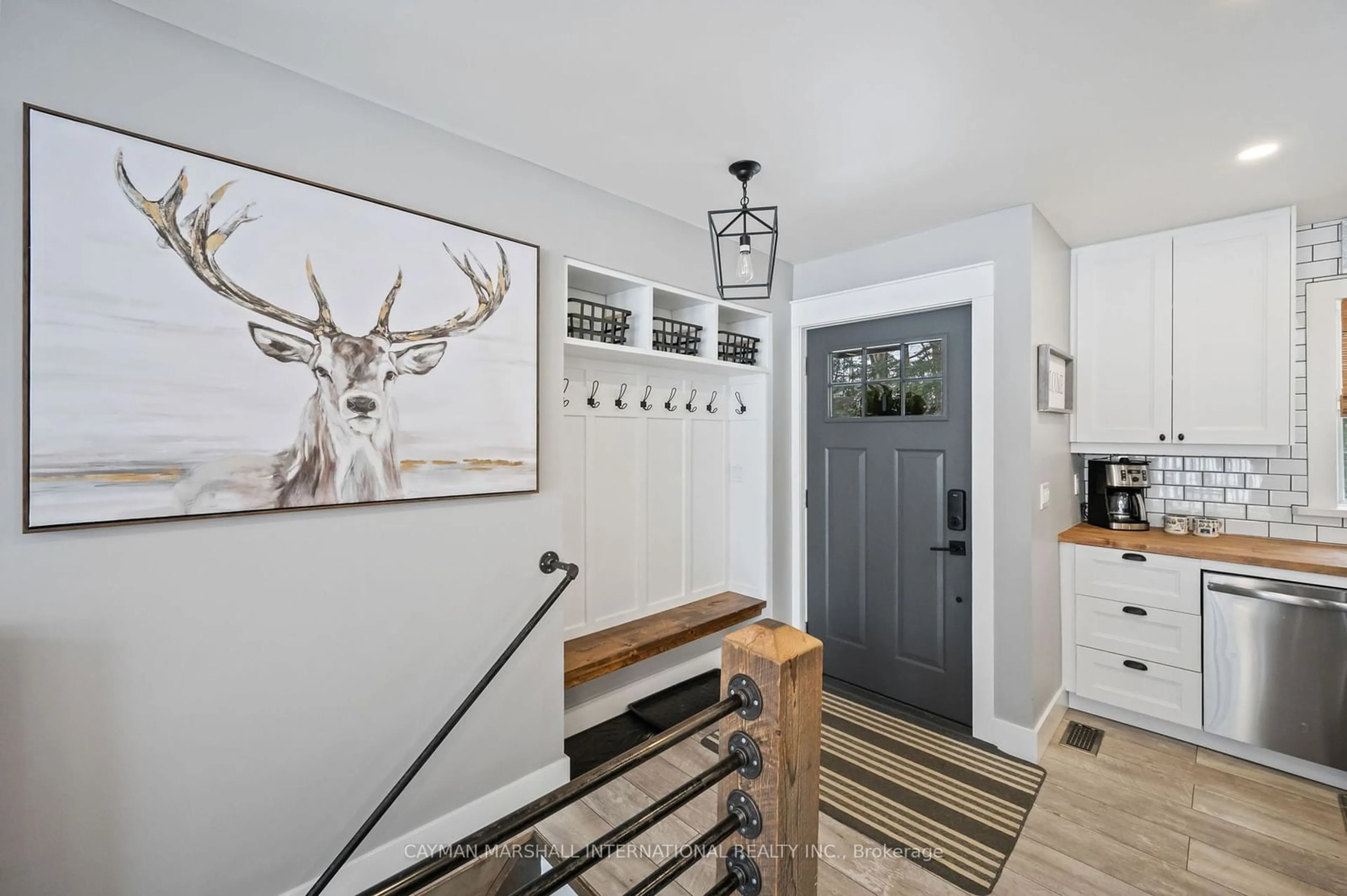 Indoor entryway, wood floors for 371 Skene Rd, Marmora and Lake Ontario K0L 1W0