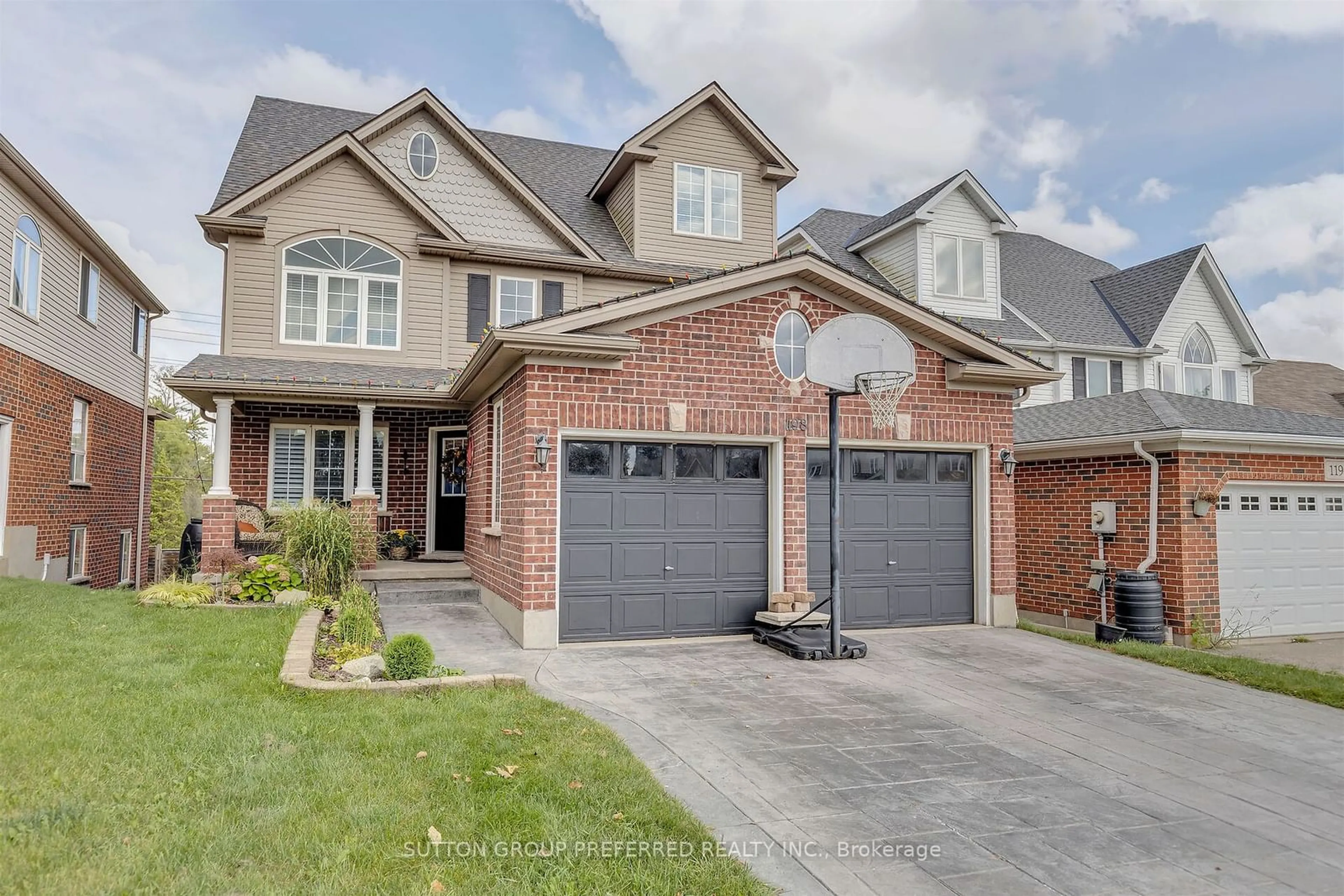 Home with brick exterior material for 1198 Birchwood Dr, London Ontario N6K 5C1