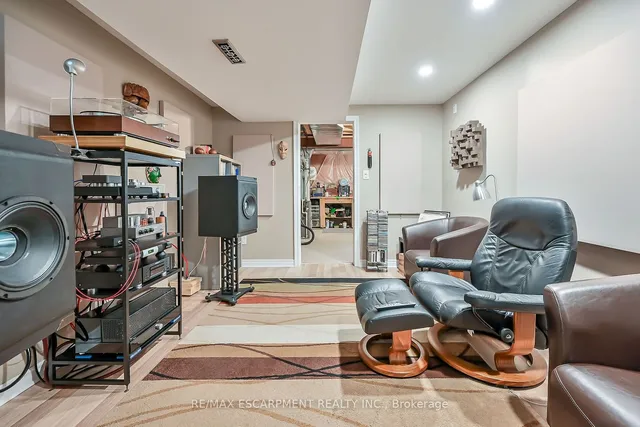 Additional property image - 28 Titan Dr