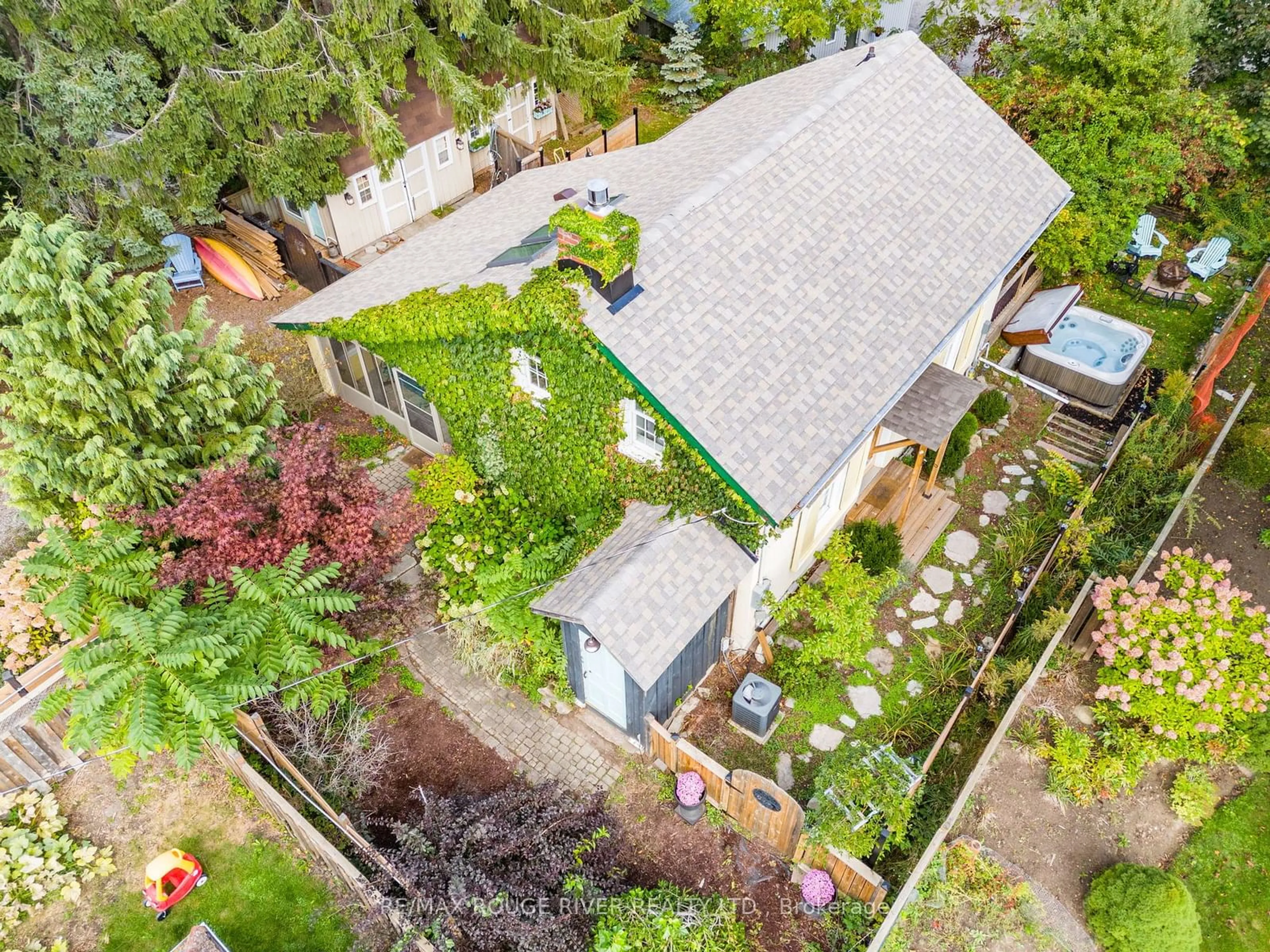 Frontside or backside of a home, the fenced backyard for 1002 Ontario St, Cobourg Ontario K9A 3C7