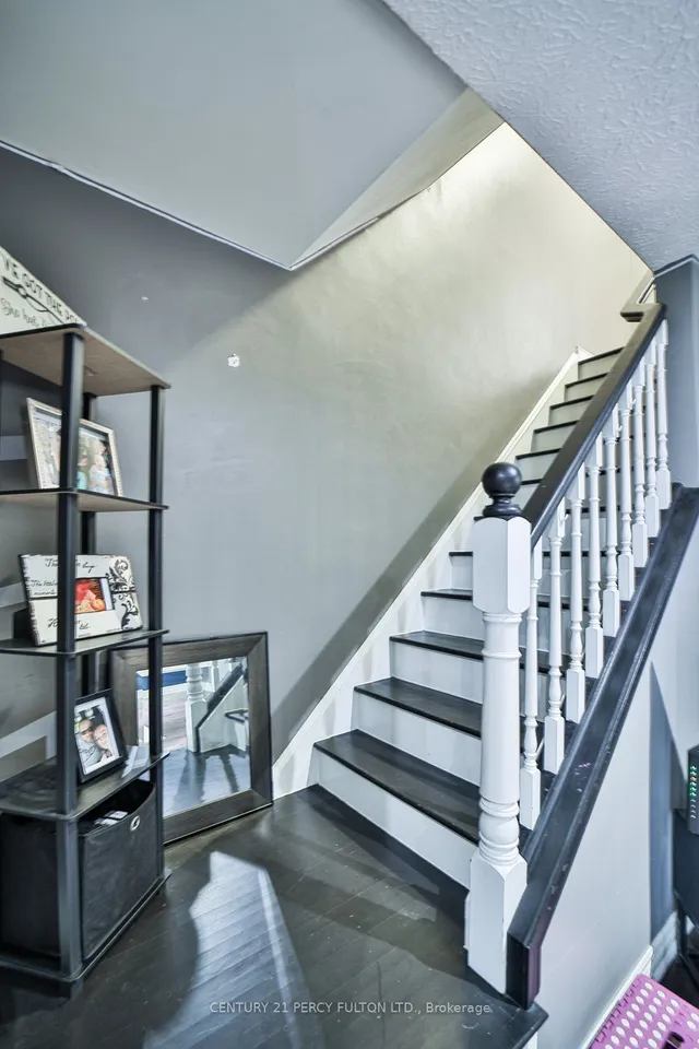 Additional property image - 102 Neil Ave