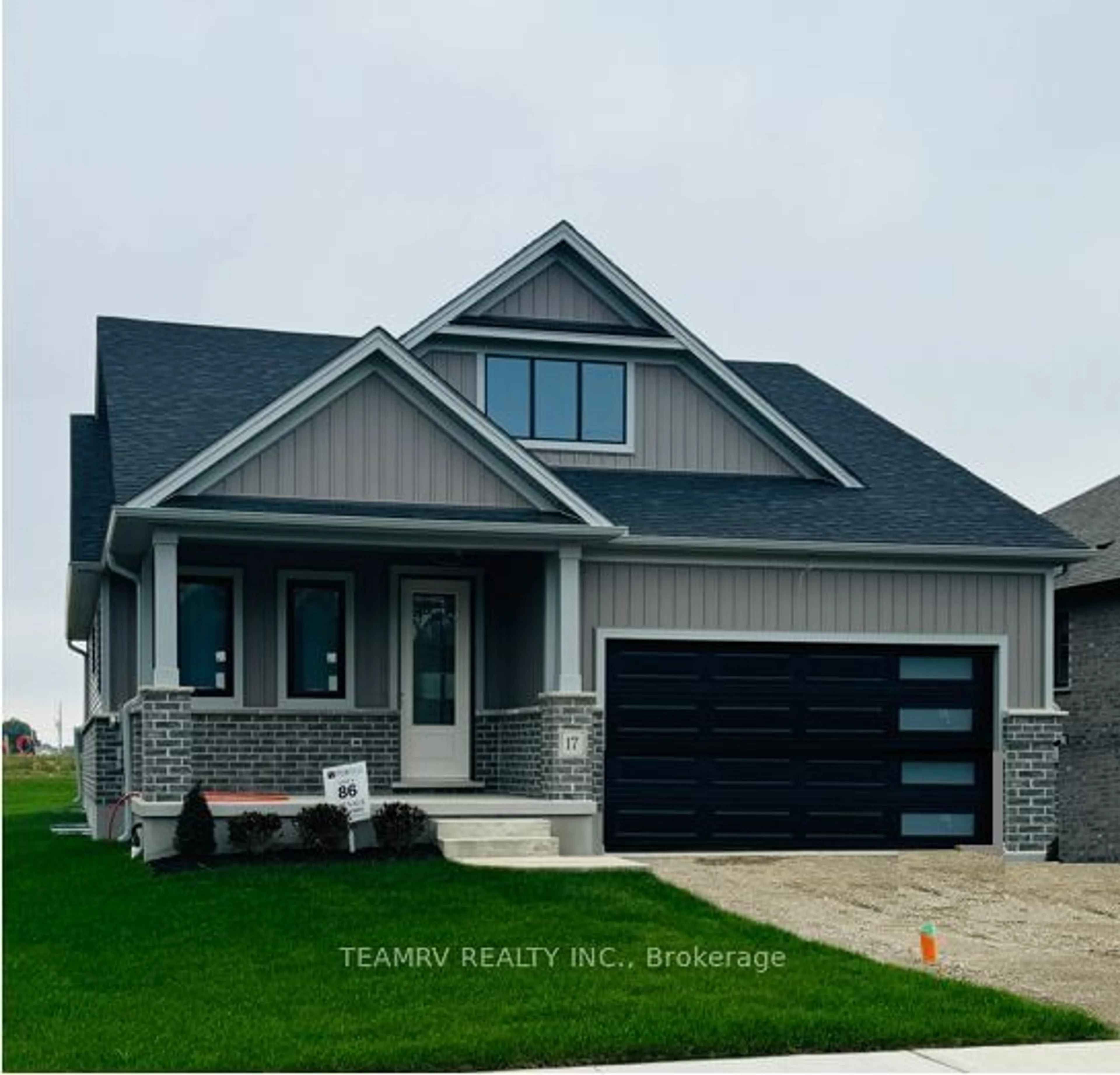 Frontside or backside of a home for 17 Sycamore Dr, Tillsonburg Ontario N4G 5R9