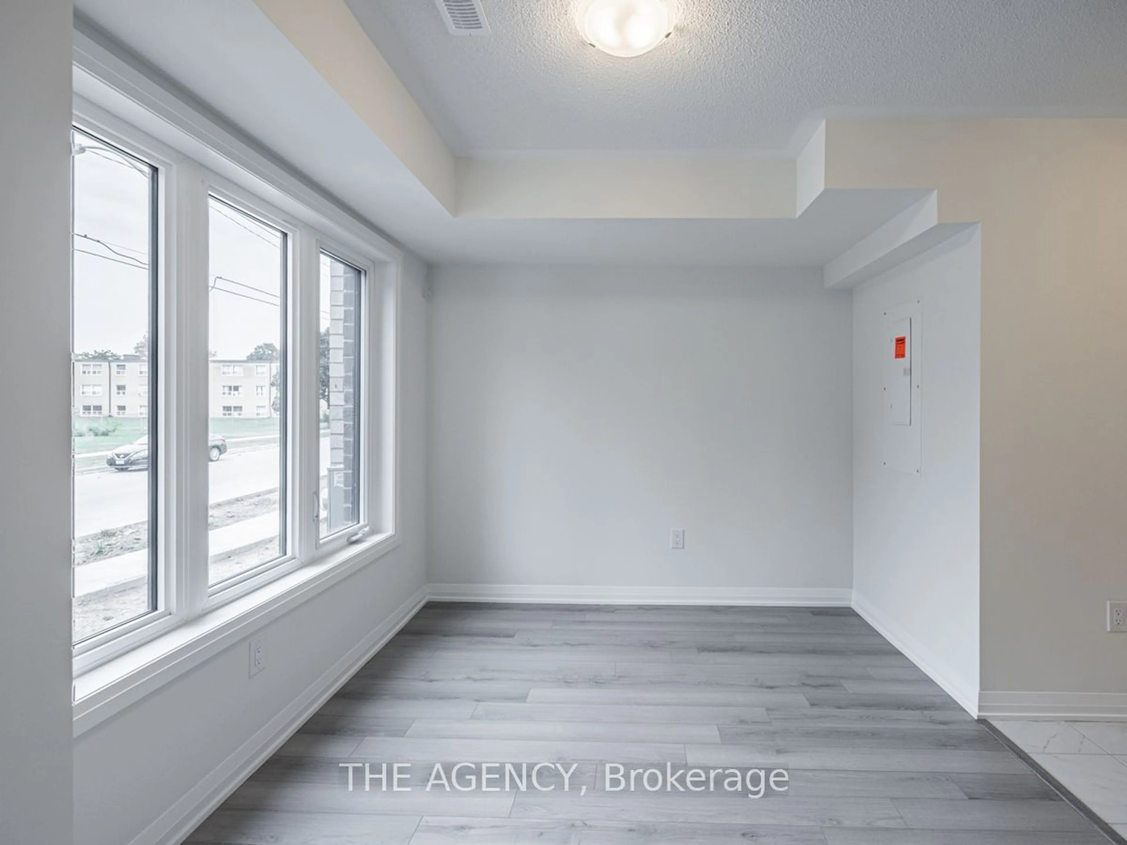 A pic of a room, unknown floor for 585 Colborne St #402, Brantford Ontario N3S 3M7