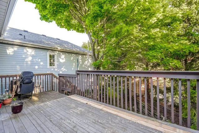Additional property image - 192 SILVERBIRCH Blvd