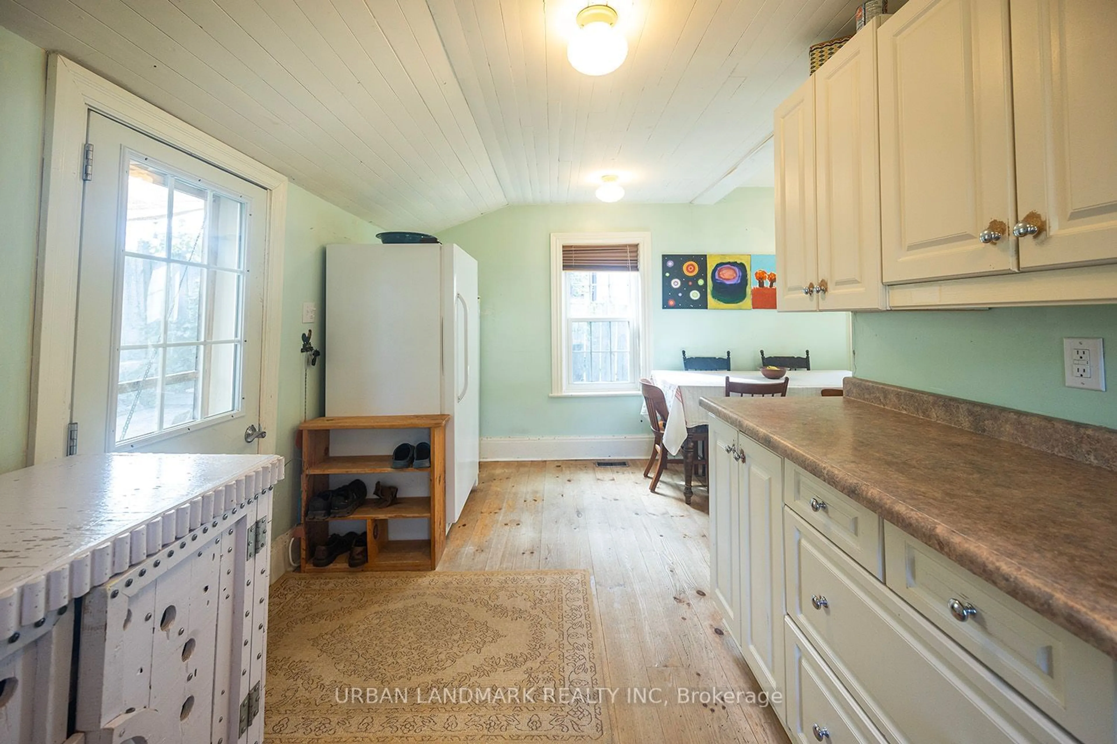 Standard kitchen, wood floors, cottage for 1464 7A HWY, Kawartha Lakes Ontario L0A 1A0