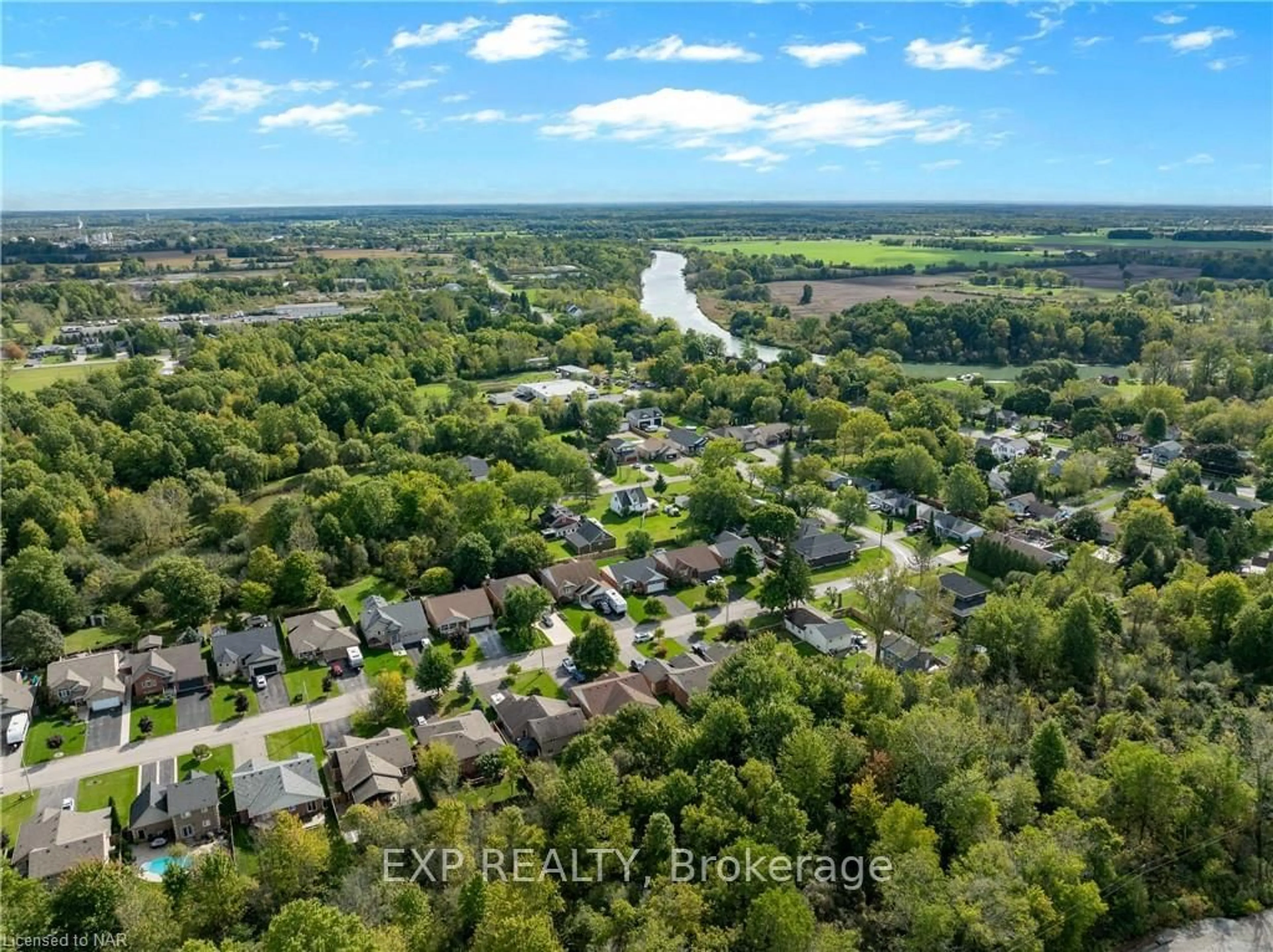 Frontside or backside of a home, the street view for 55 Thorold Ave, Thorold Ontario L0S 1K0