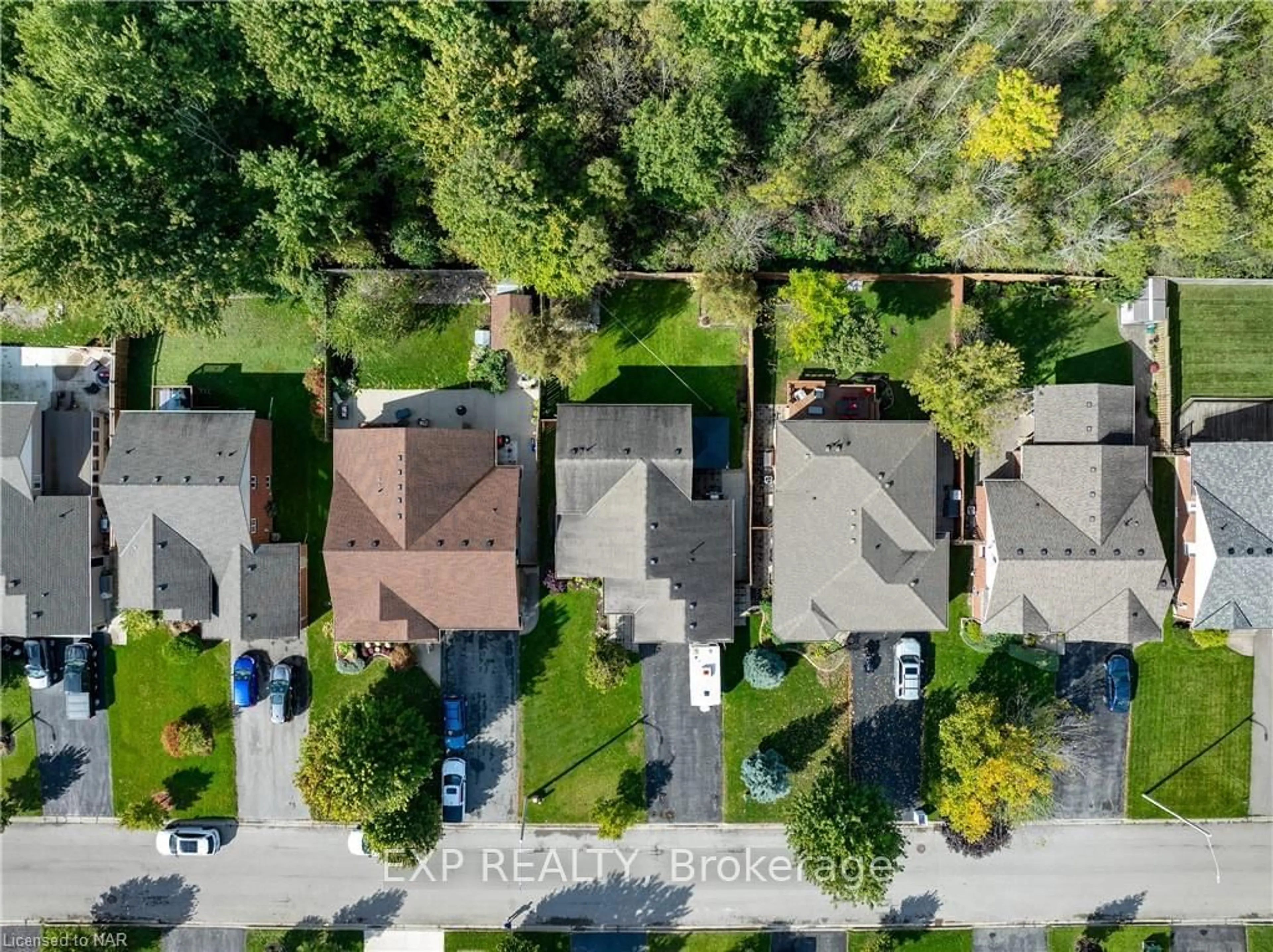 Frontside or backside of a home, the street view for 55 Thorold Ave, Thorold Ontario L0S 1K0