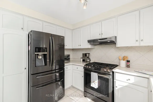 Additional property image - 88 Gatestone Dr