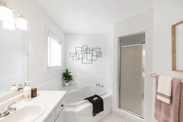Additional property image - 88 Gatestone Dr