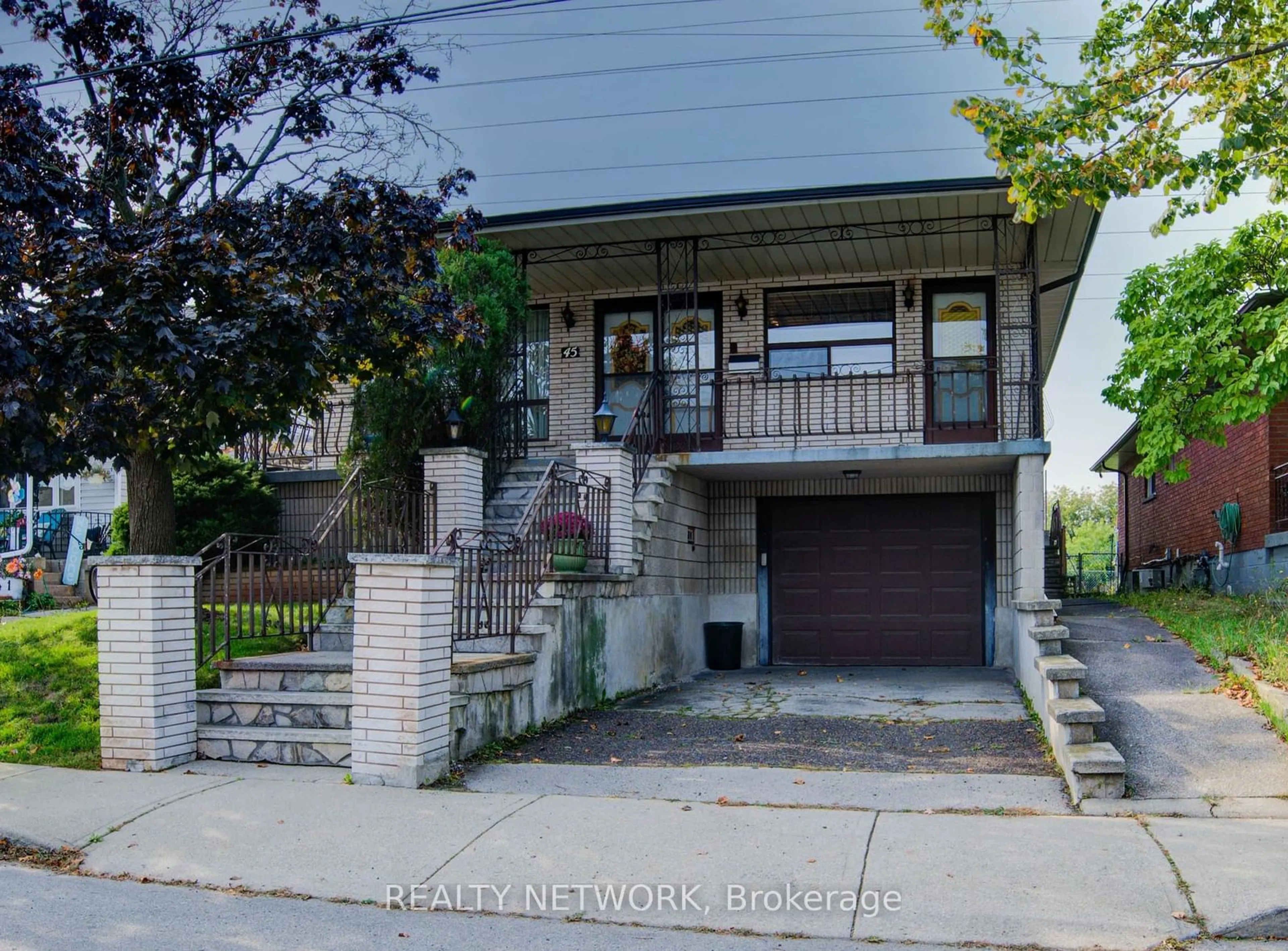 Frontside or backside of a home for 45 Selkirk Ave, Hamilton Ontario L8H 5L6